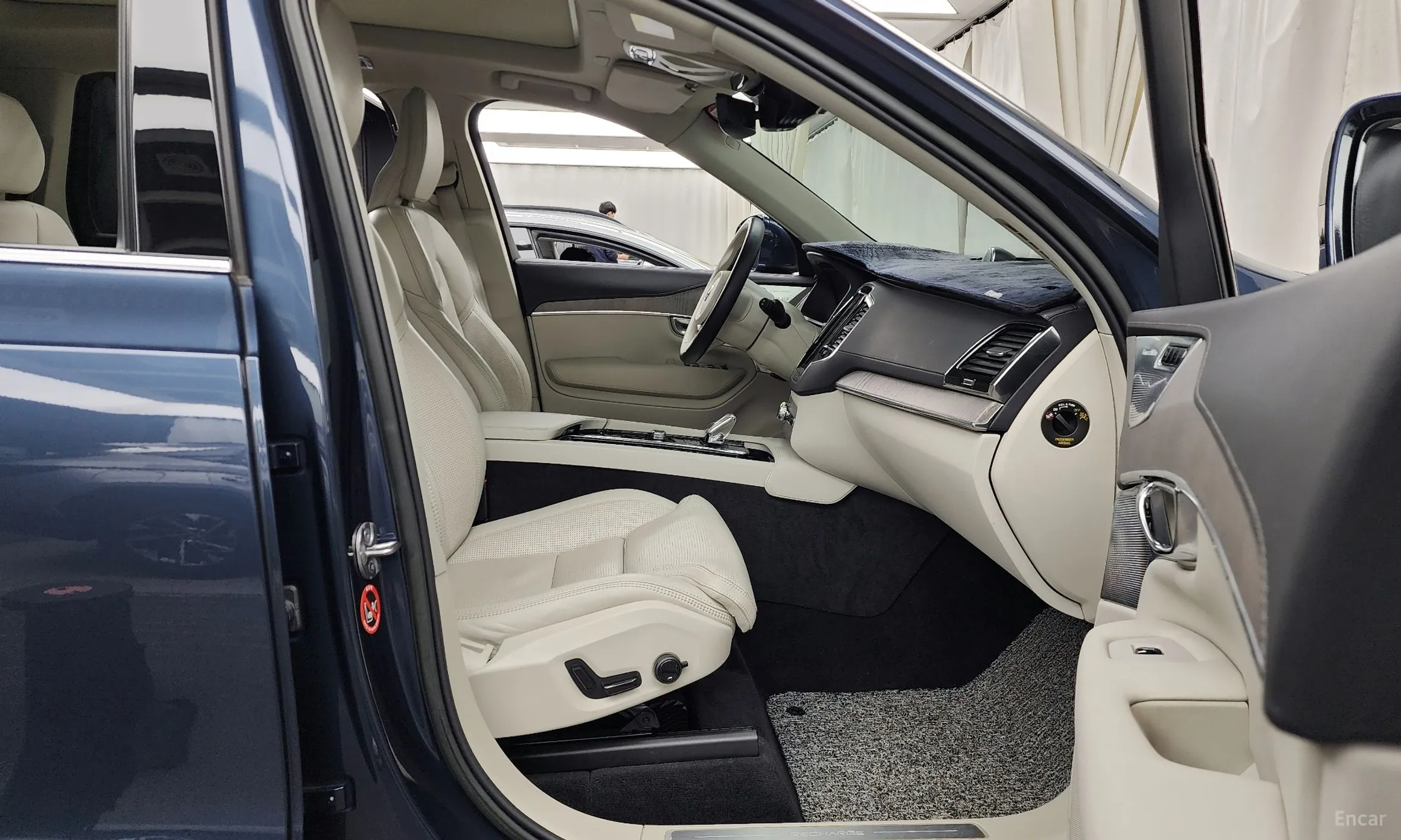 Volvo XC90 Gen 2 превью 11