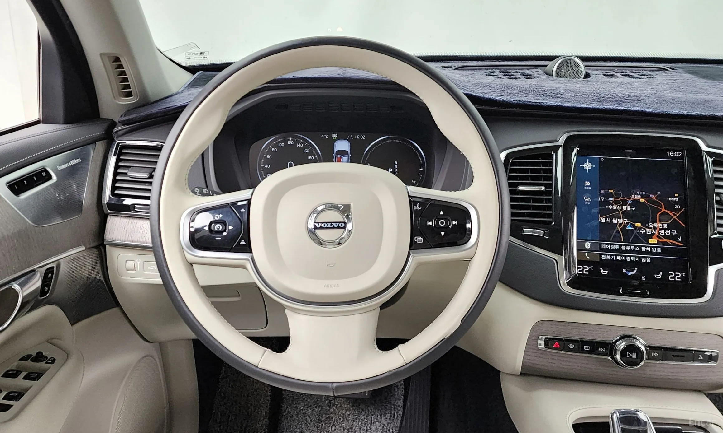 Volvo XC90 Gen 2 превью 13