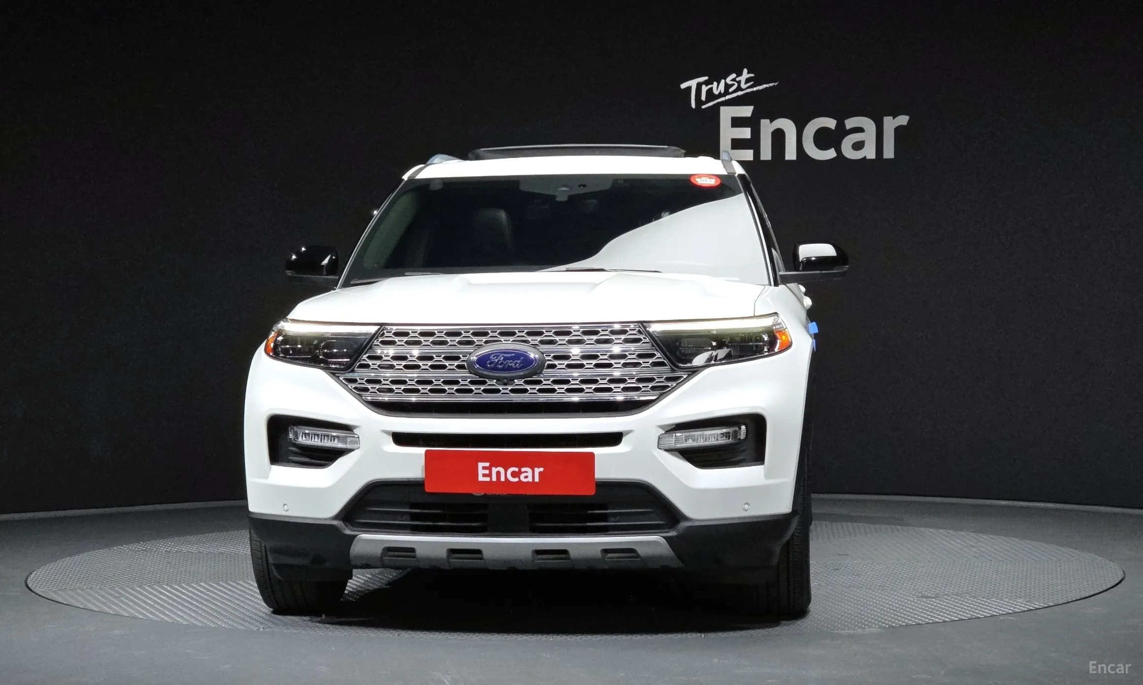 Ford Explorer 6th Generation превью 3