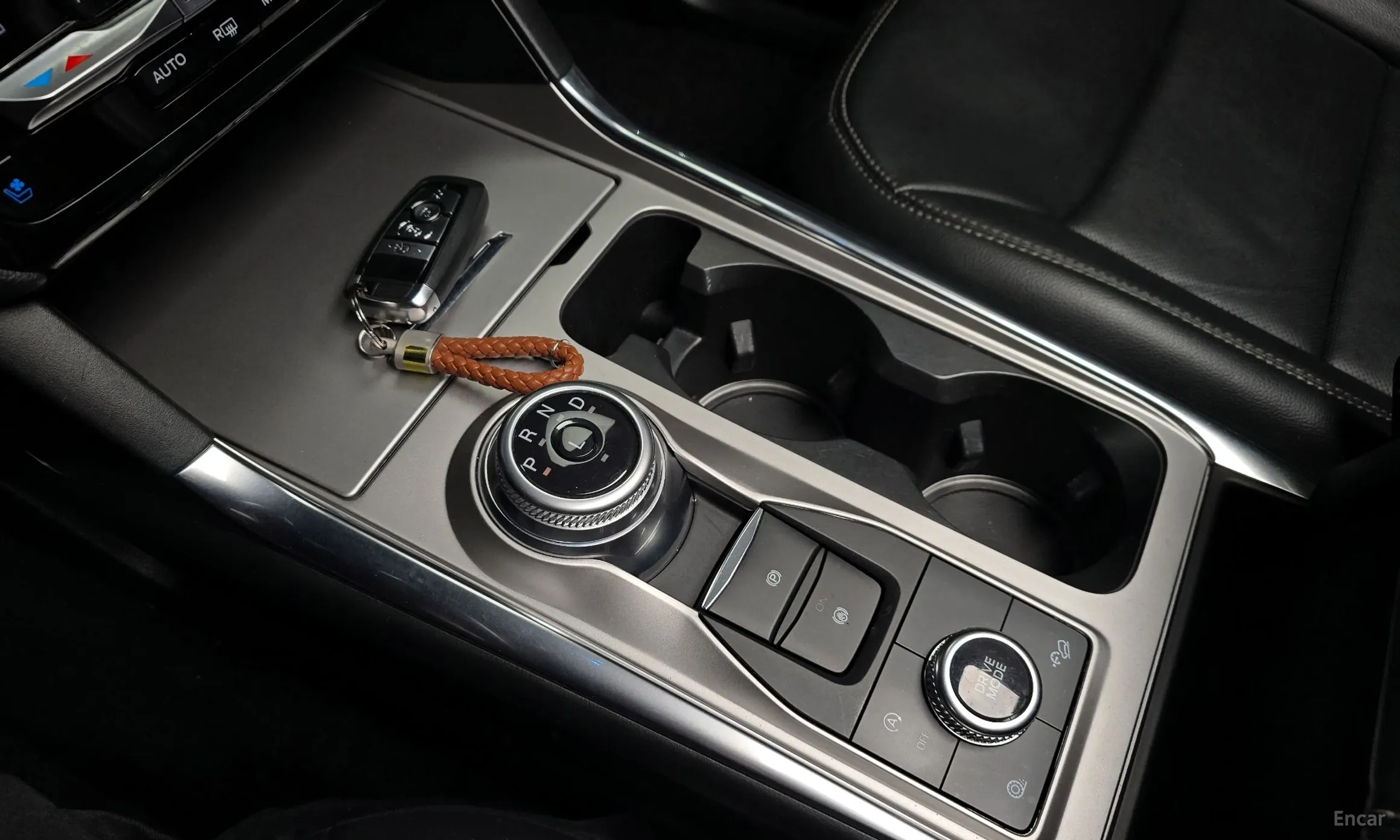 Ford Explorer 6th Generation превью 9