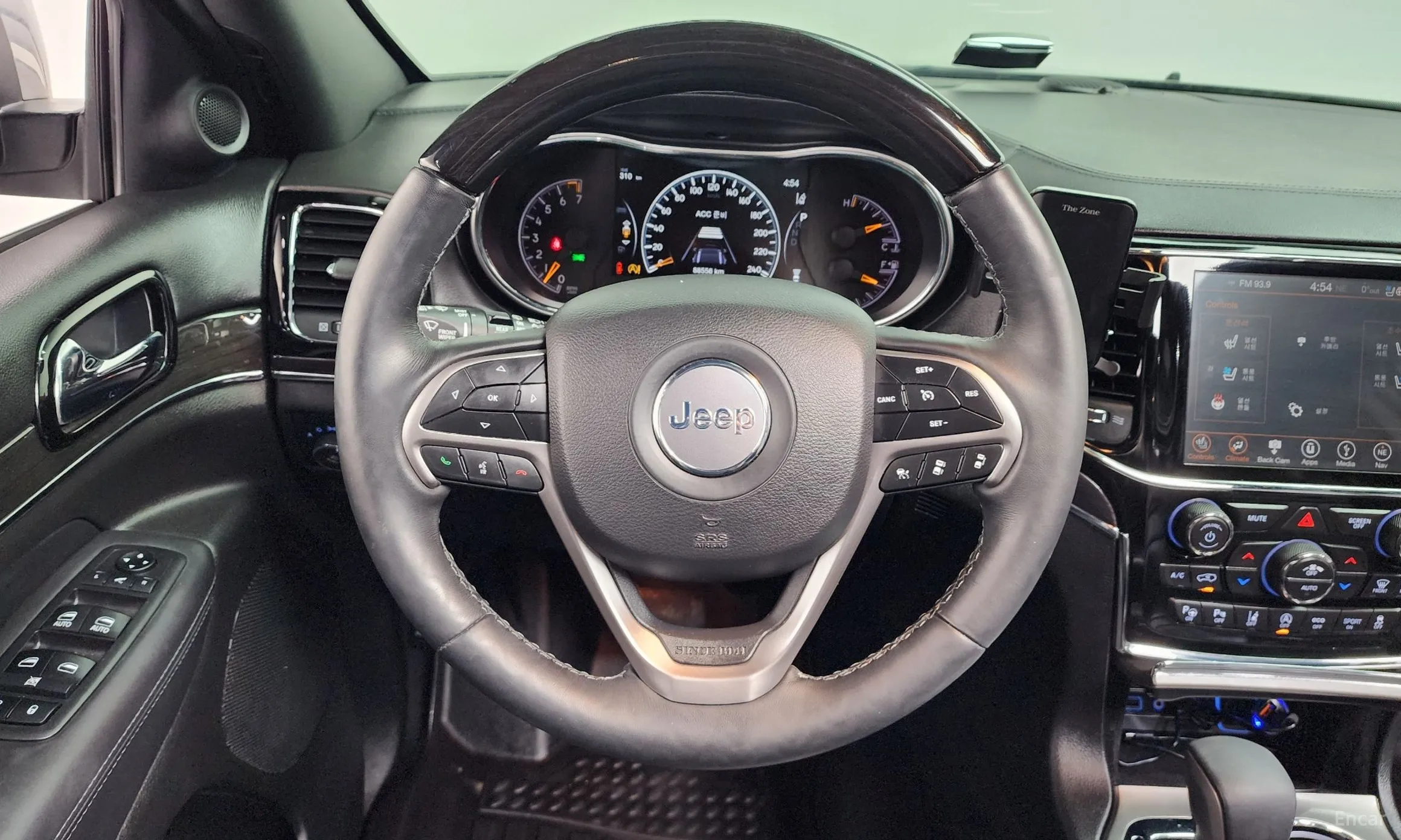 Jeep Grand Cherokee превью 13