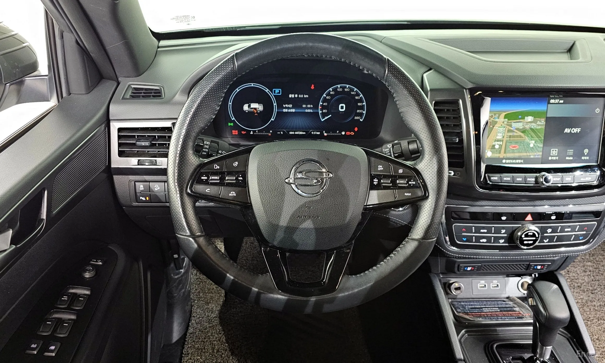 KG Mobility (SsangYong) Rexton Sports превью 13