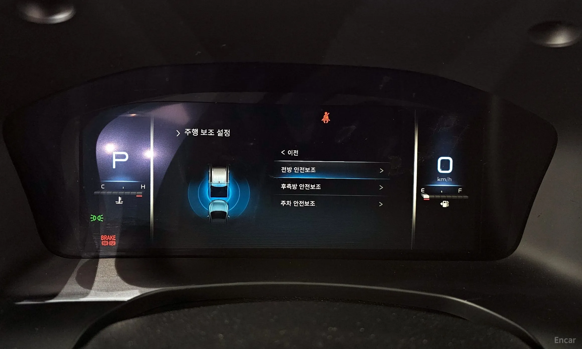 KG Mobility (SsangYong) Rexton Sports превью 18