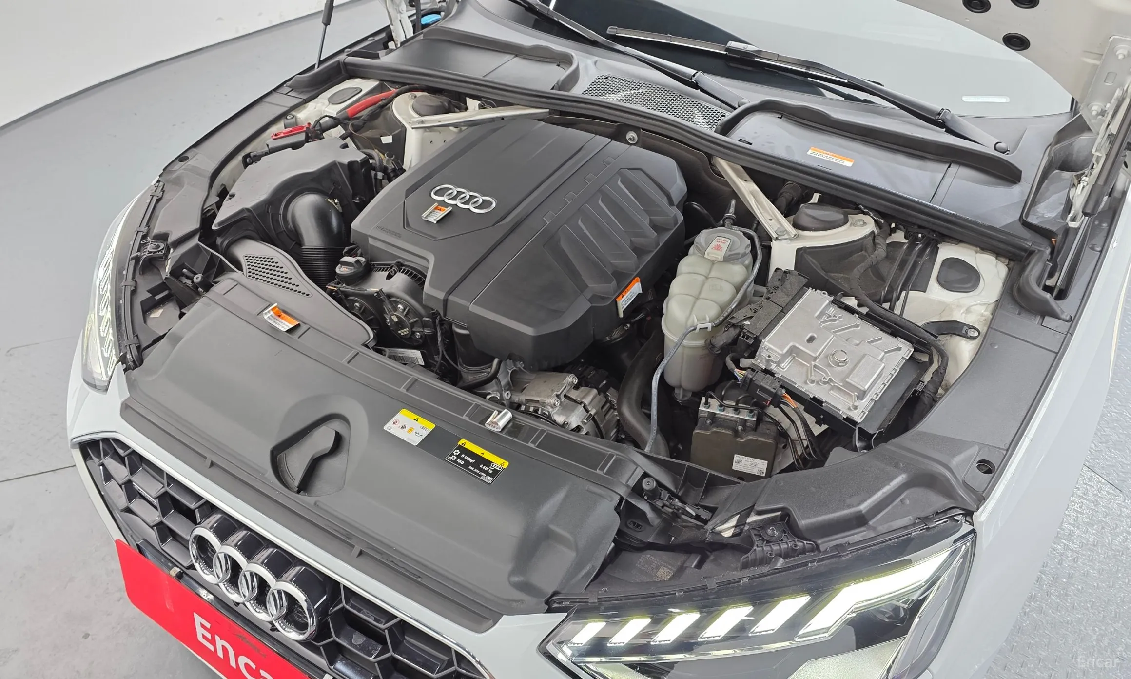 Audi A4 (B9) превью 6