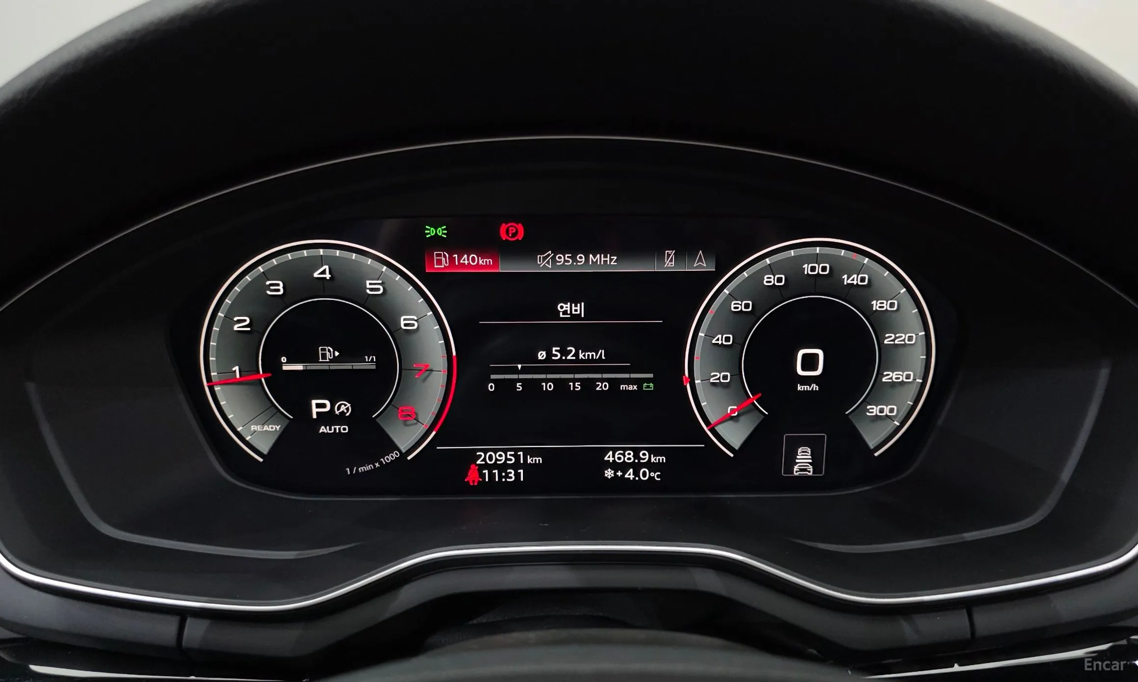 Audi A4 (B9) превью 8
