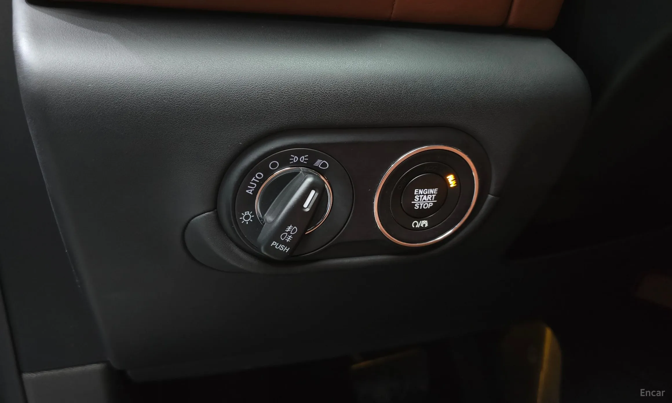 Maserati Levante превью 17