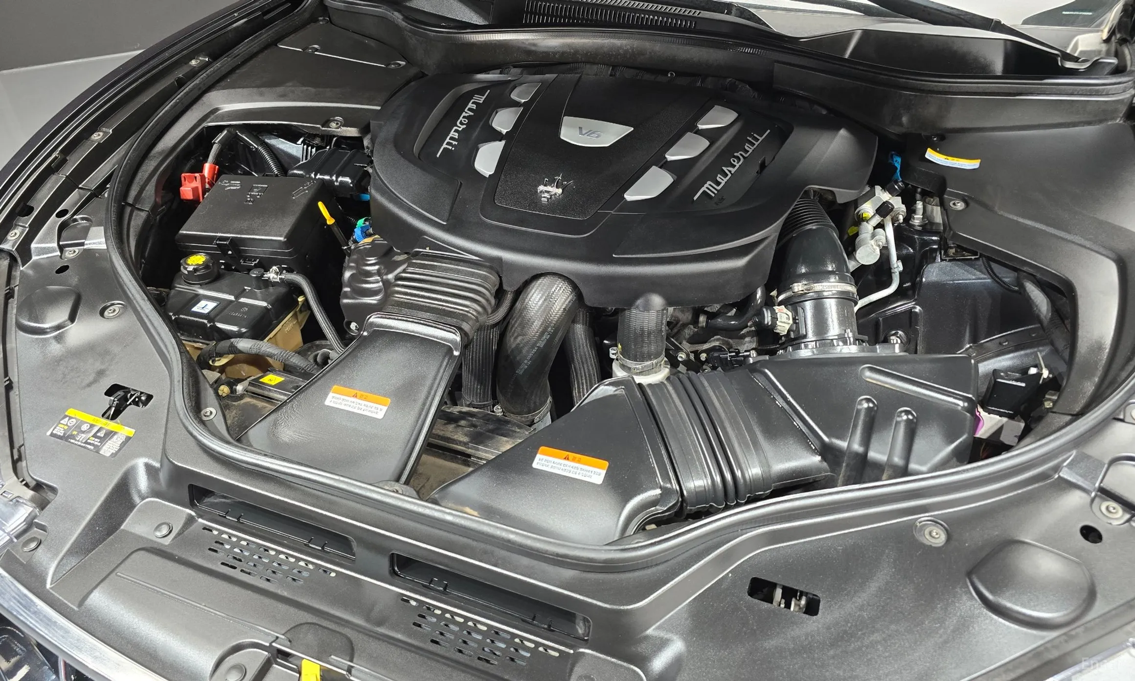 Maserati Levante превью 6