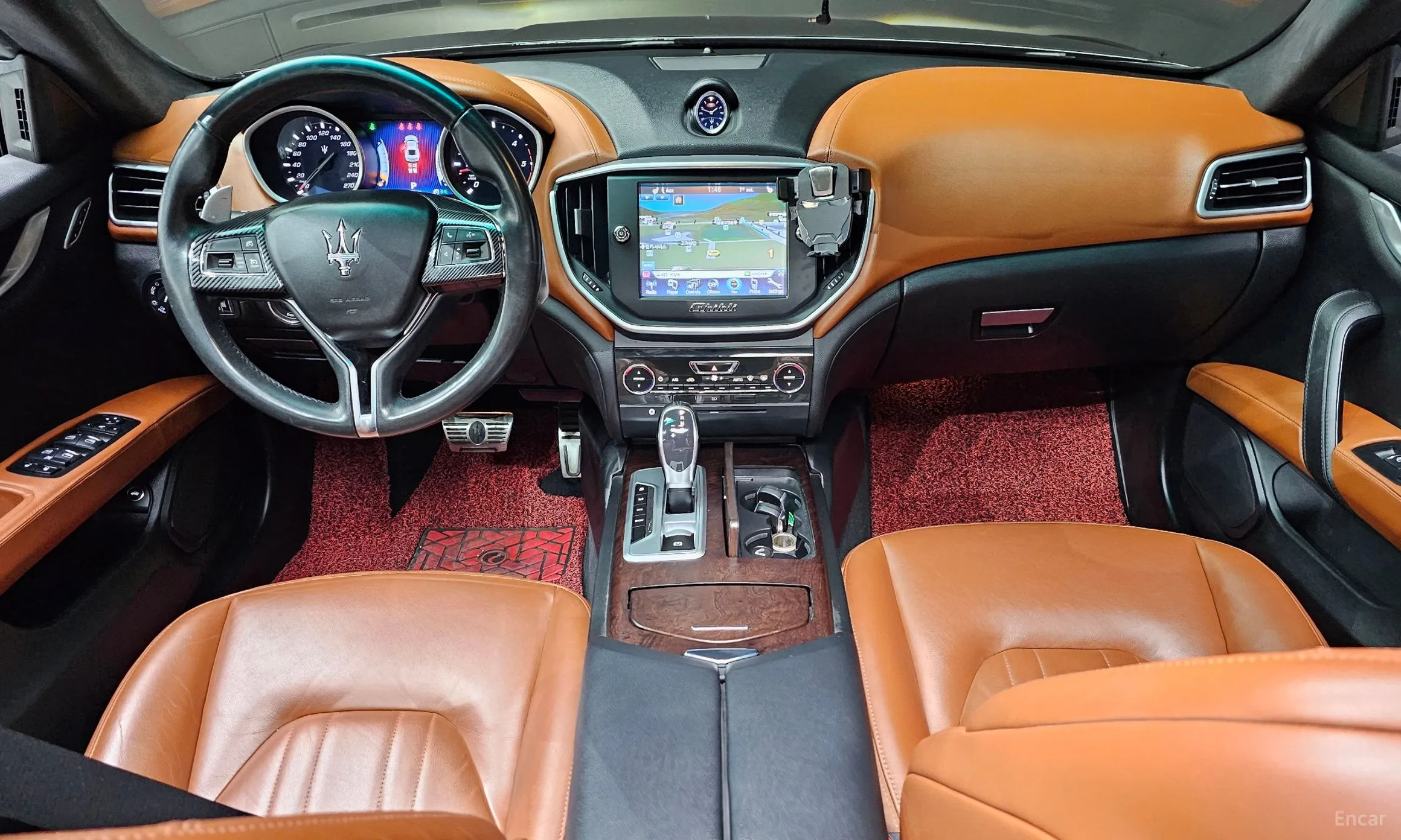 Maserati Ghibli превью 7