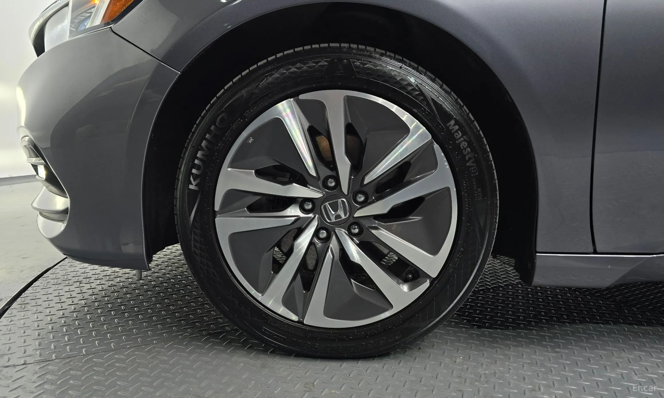 Honda Accord 10th Generation превью 5
