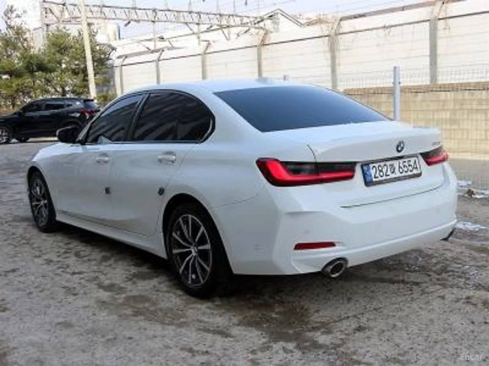 BMW 3 Series (G20) превью 3