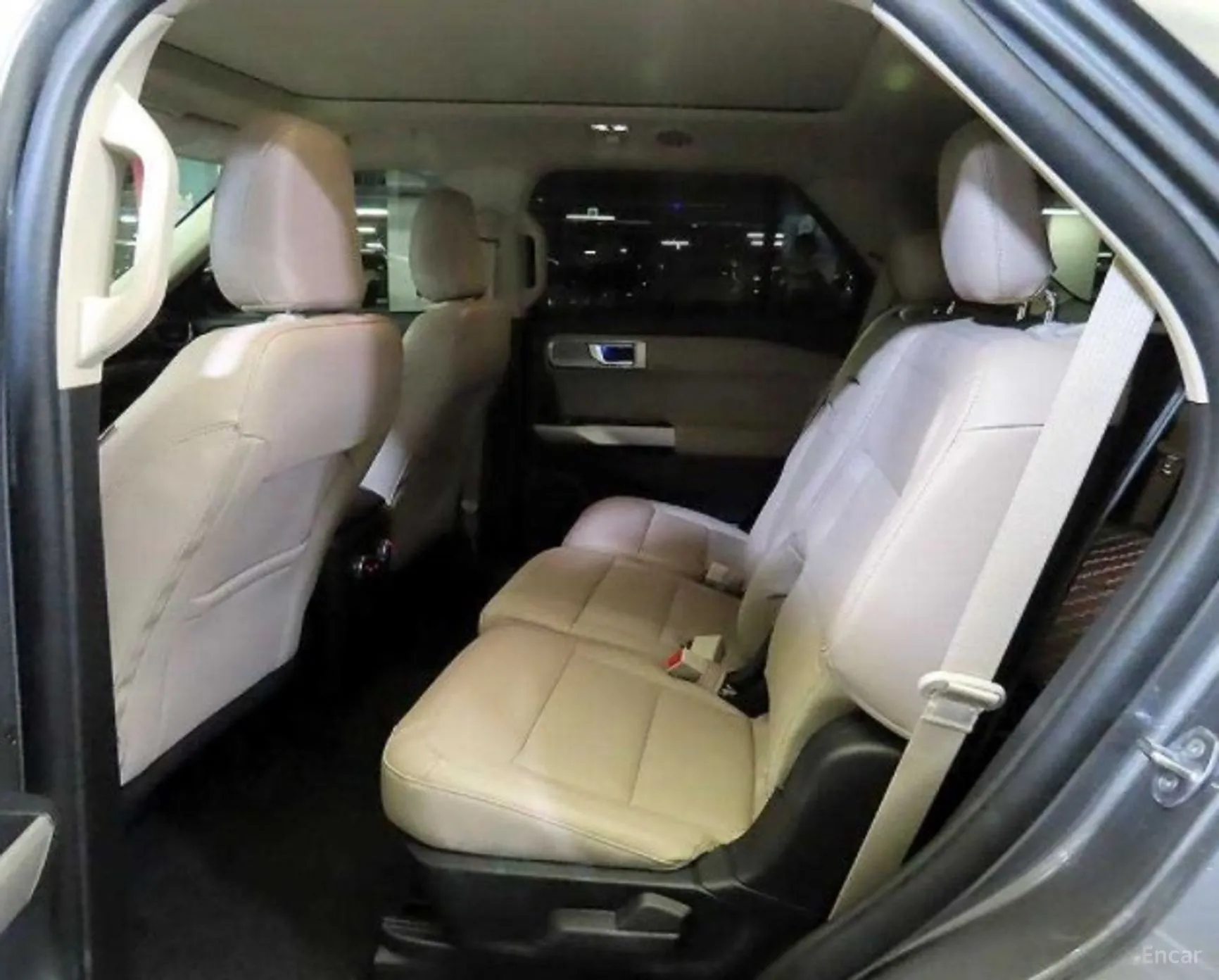 Ford Explorer 6th Generation превью 12