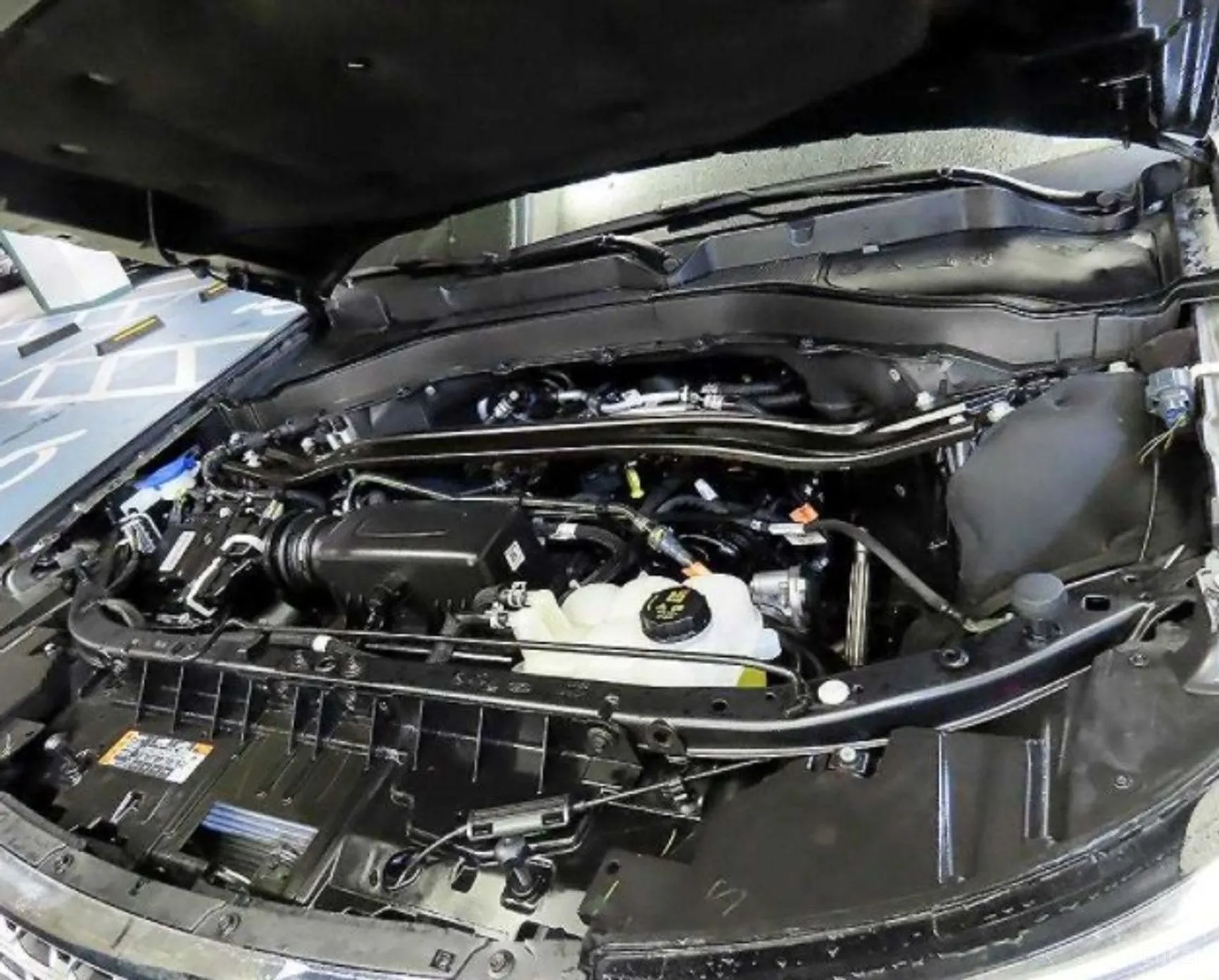 Ford Explorer 6th Generation превью 7