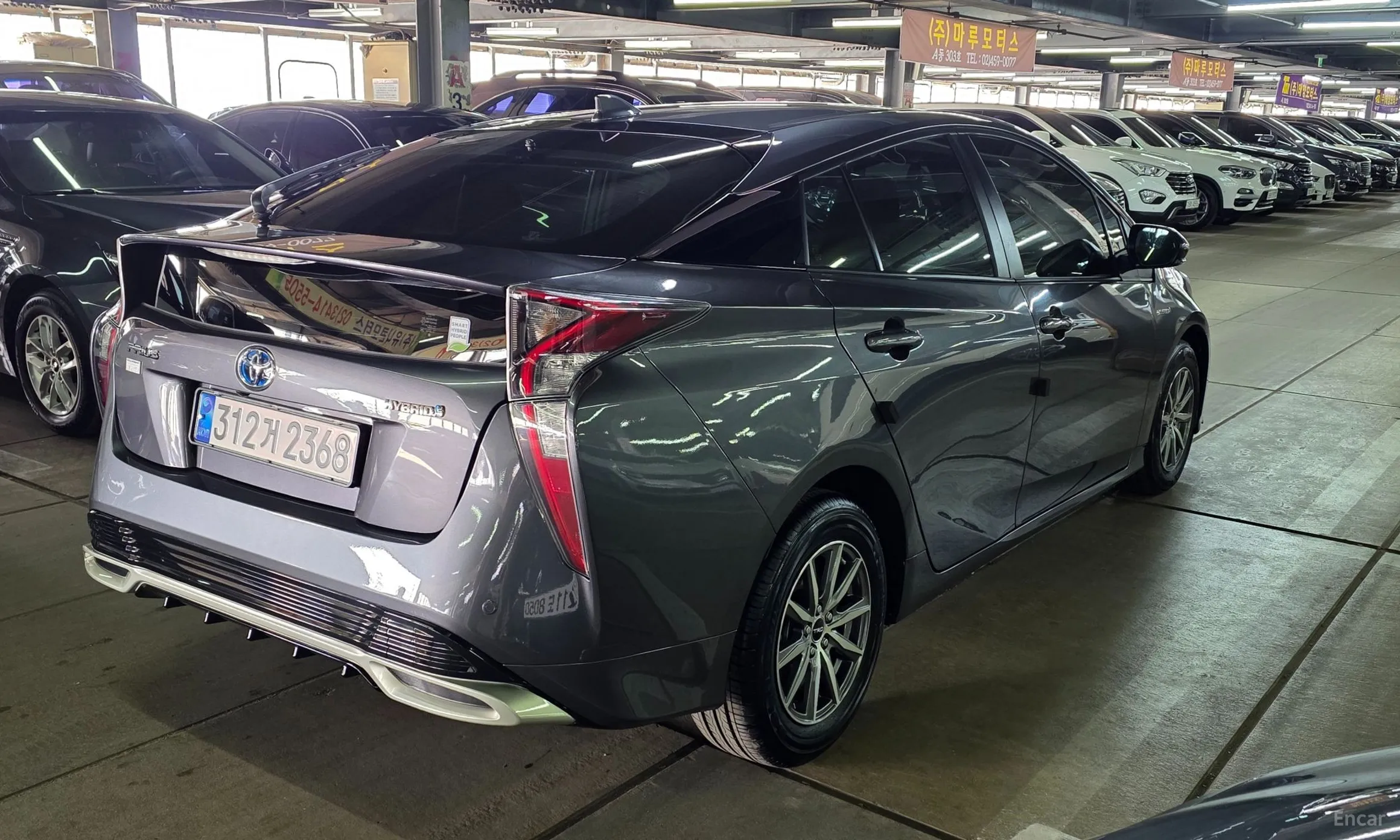 Toyota Prius 4th Generation превью 4