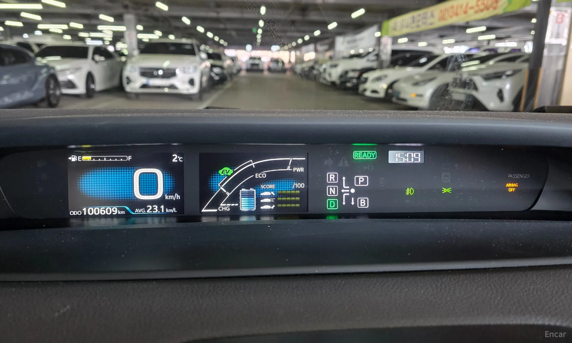 Toyota Prius 4th Generation превью 9