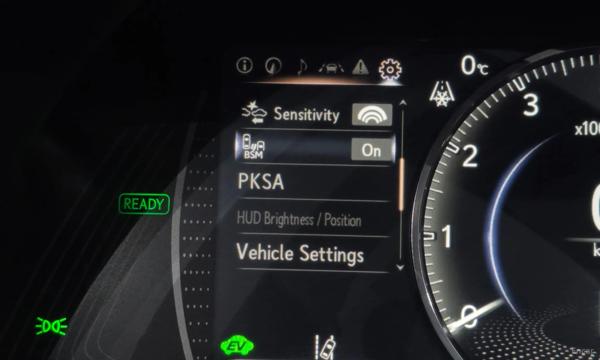 Lexus ES300h 7th Generation превью 16