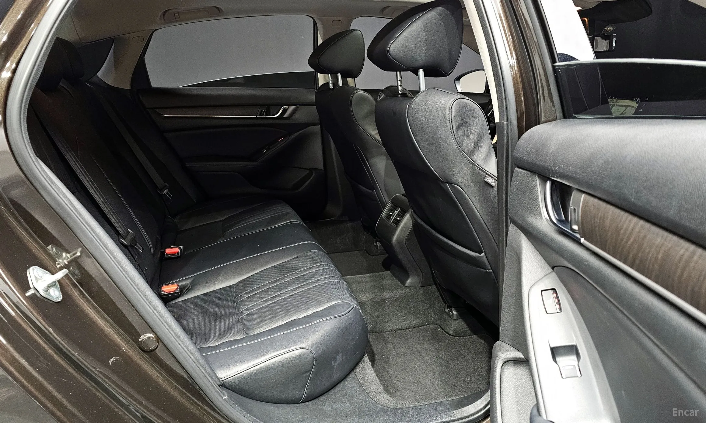 Honda Accord 10th Generation превью 11
