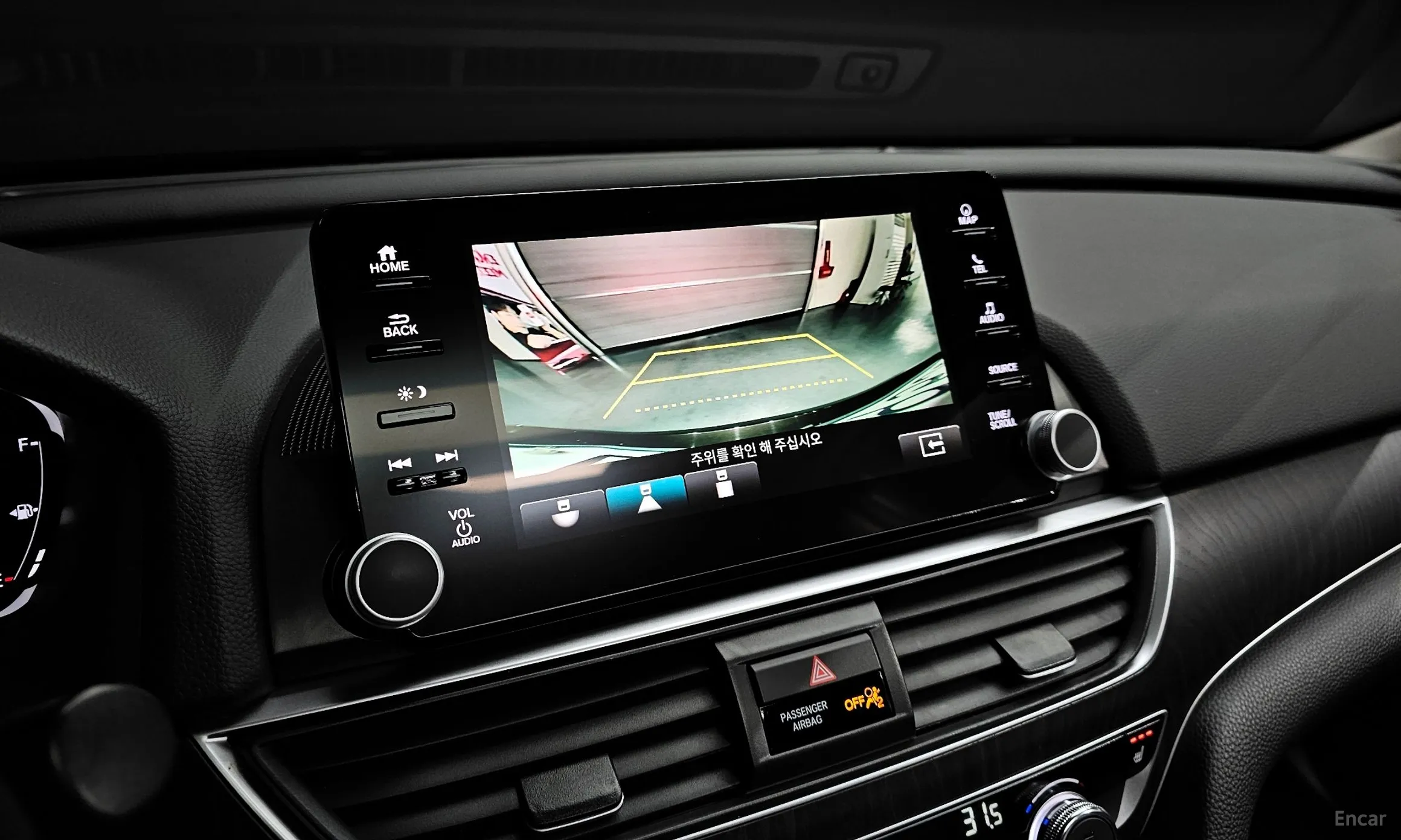 Honda Accord 10th Generation превью 16