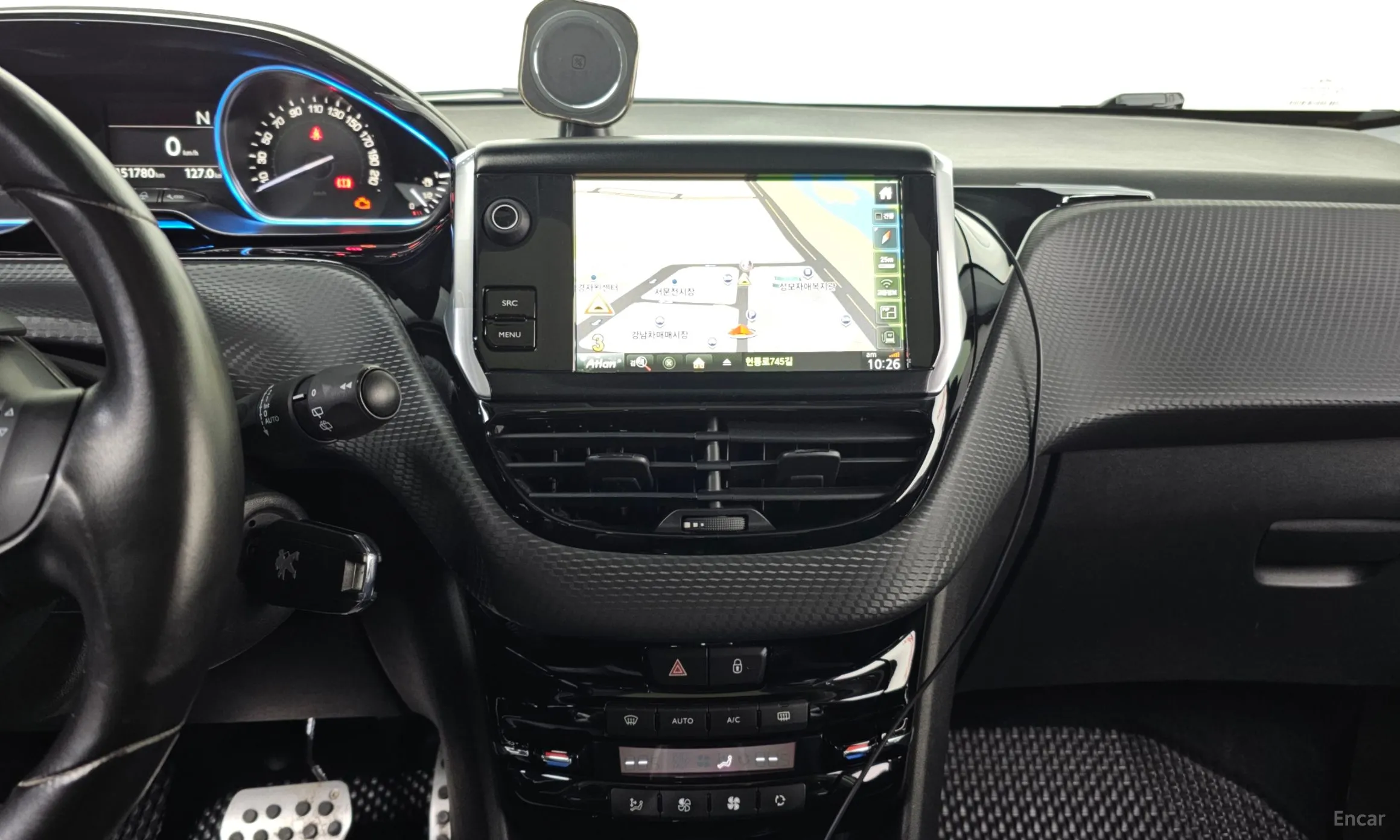 Peugeot 2008. превью 14