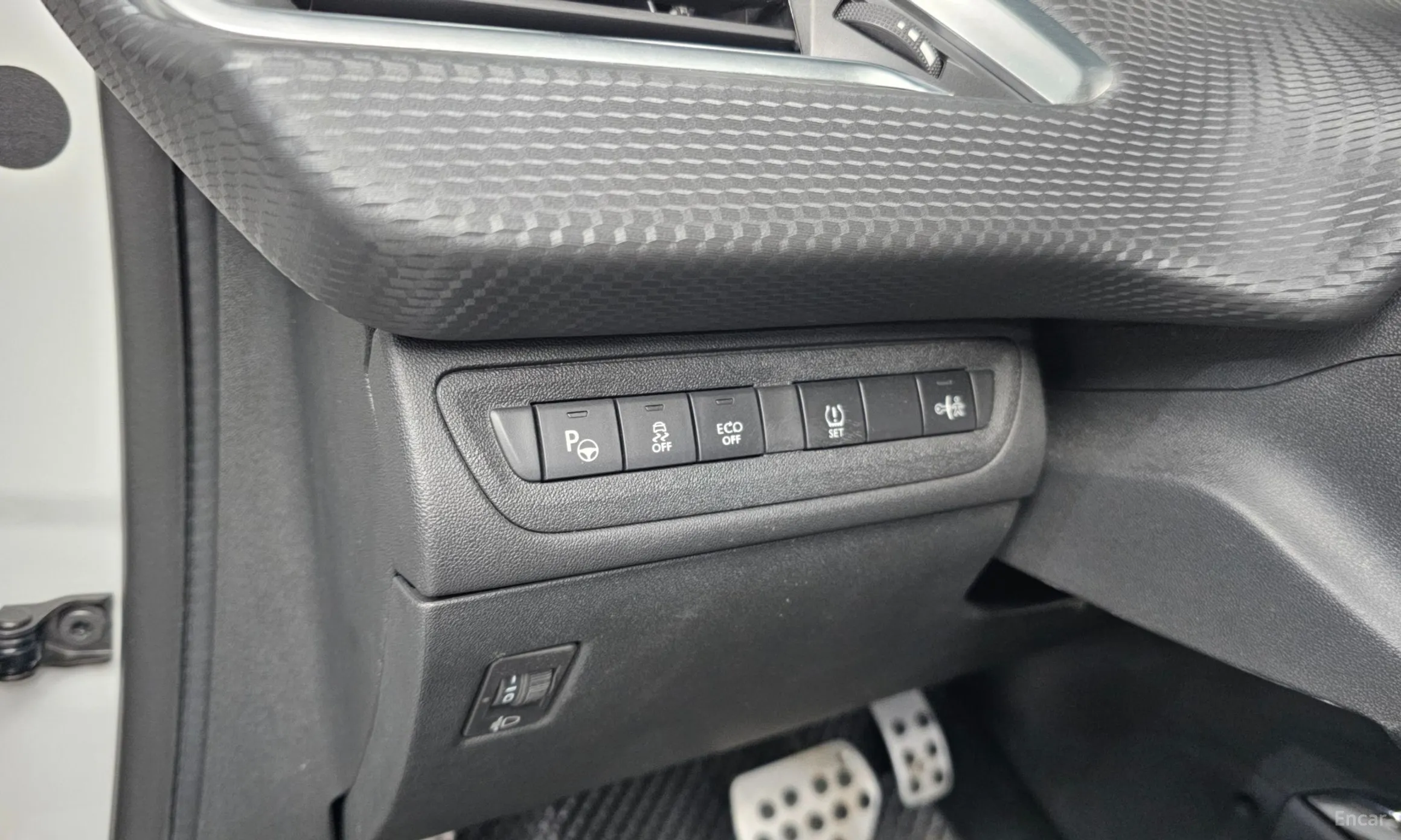 Peugeot 2008. превью 18