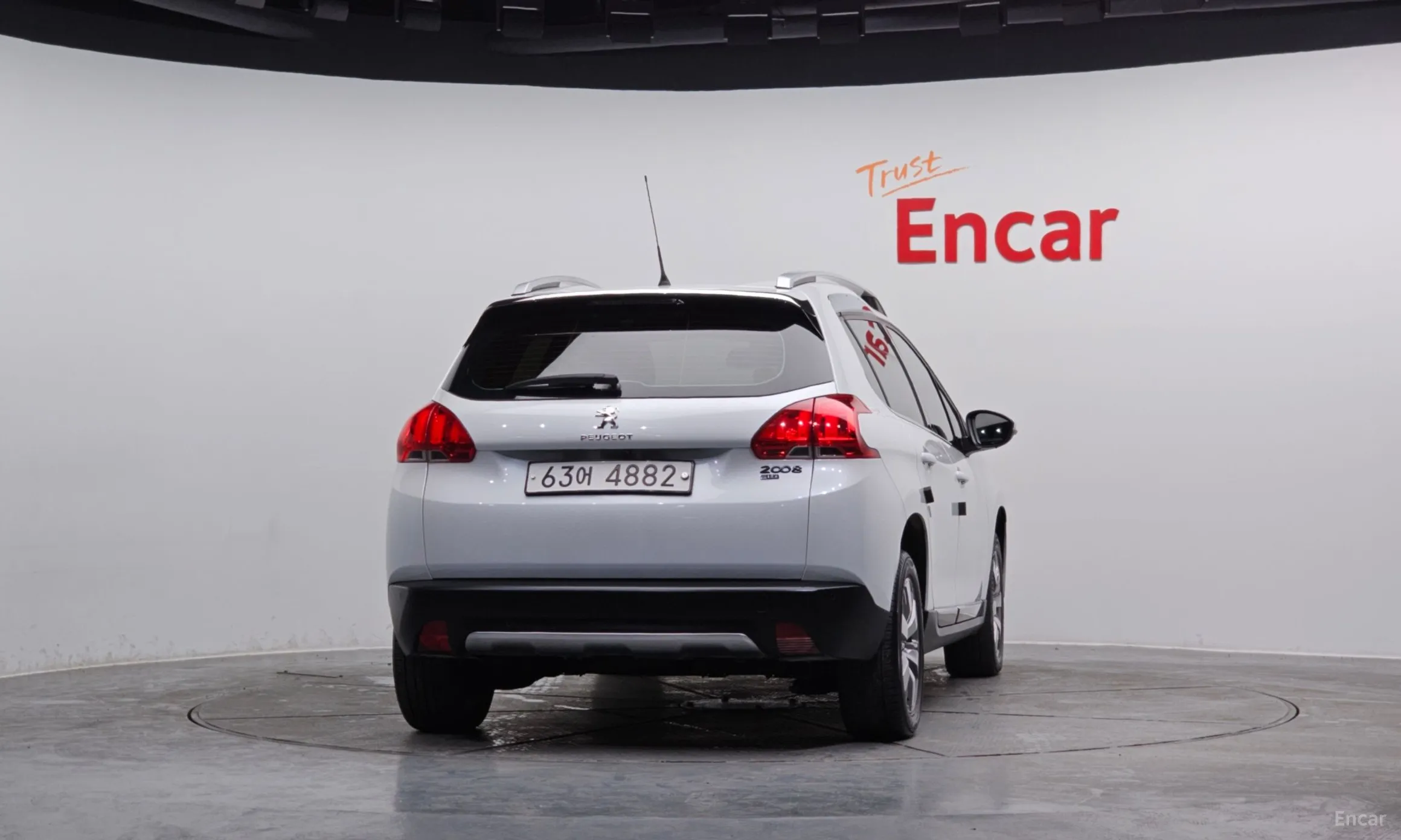 Peugeot 2008. превью 4