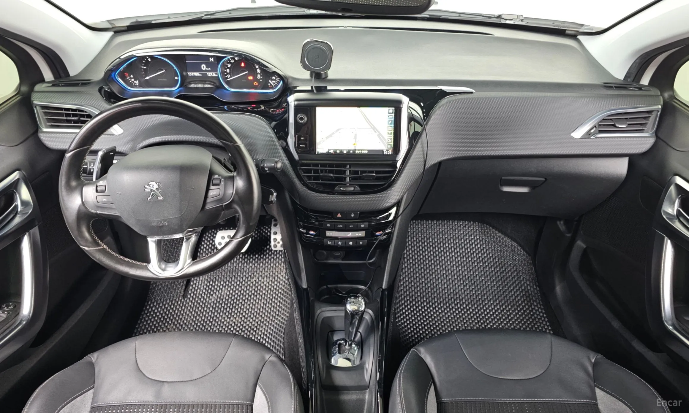 Peugeot 2008. превью 7