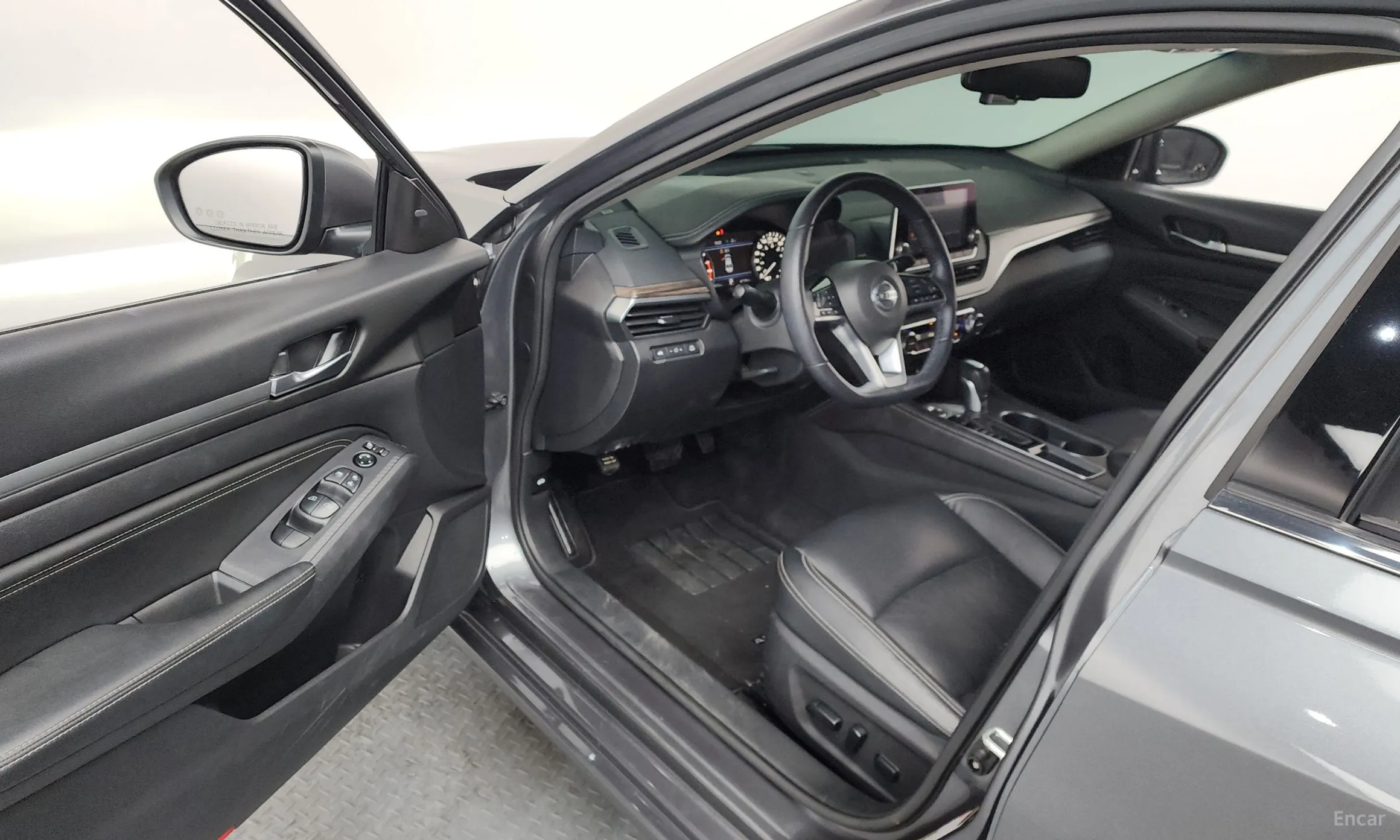 Nissan Altima (L34) превью 10