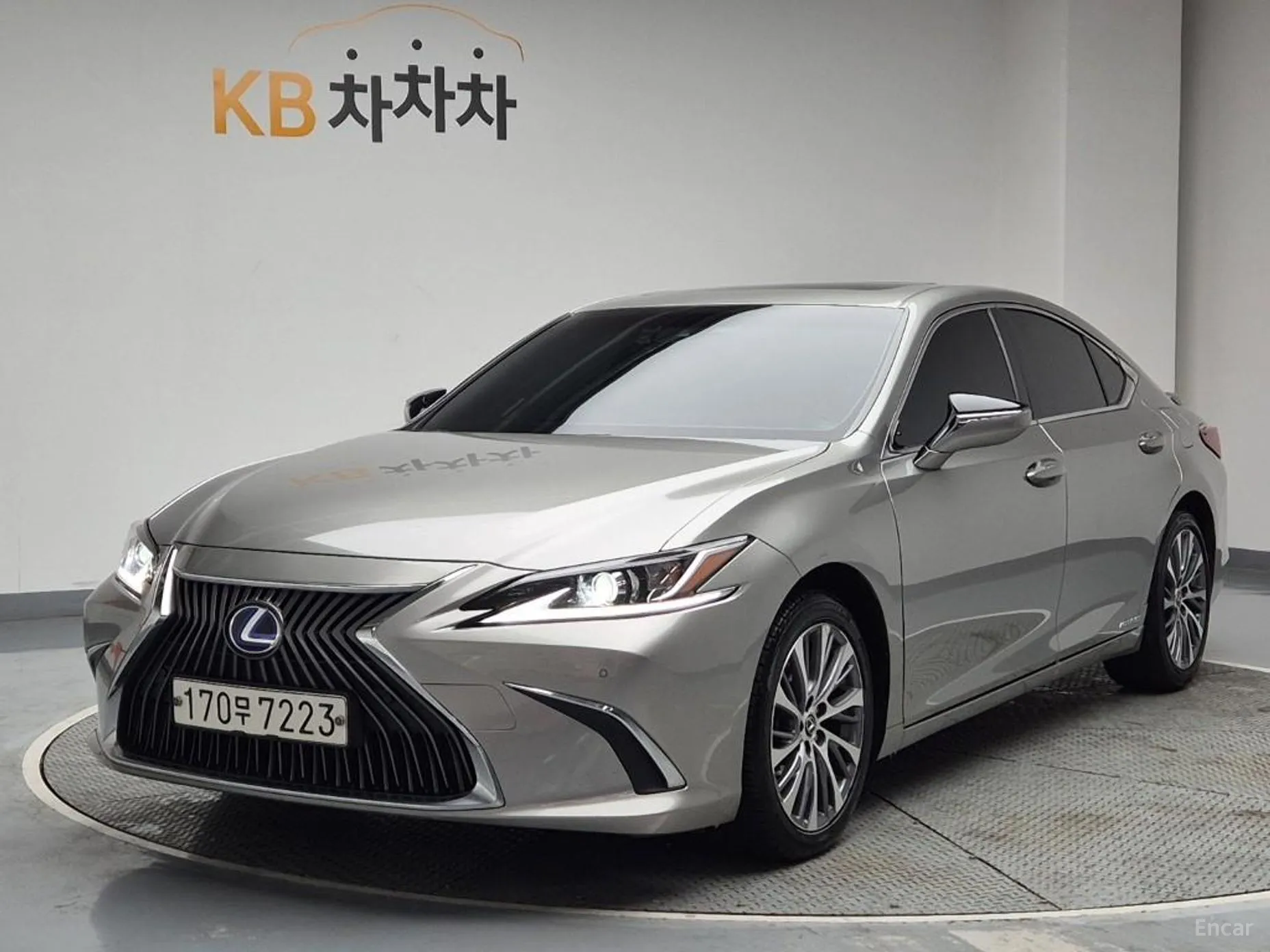 ES300h 7th Generation