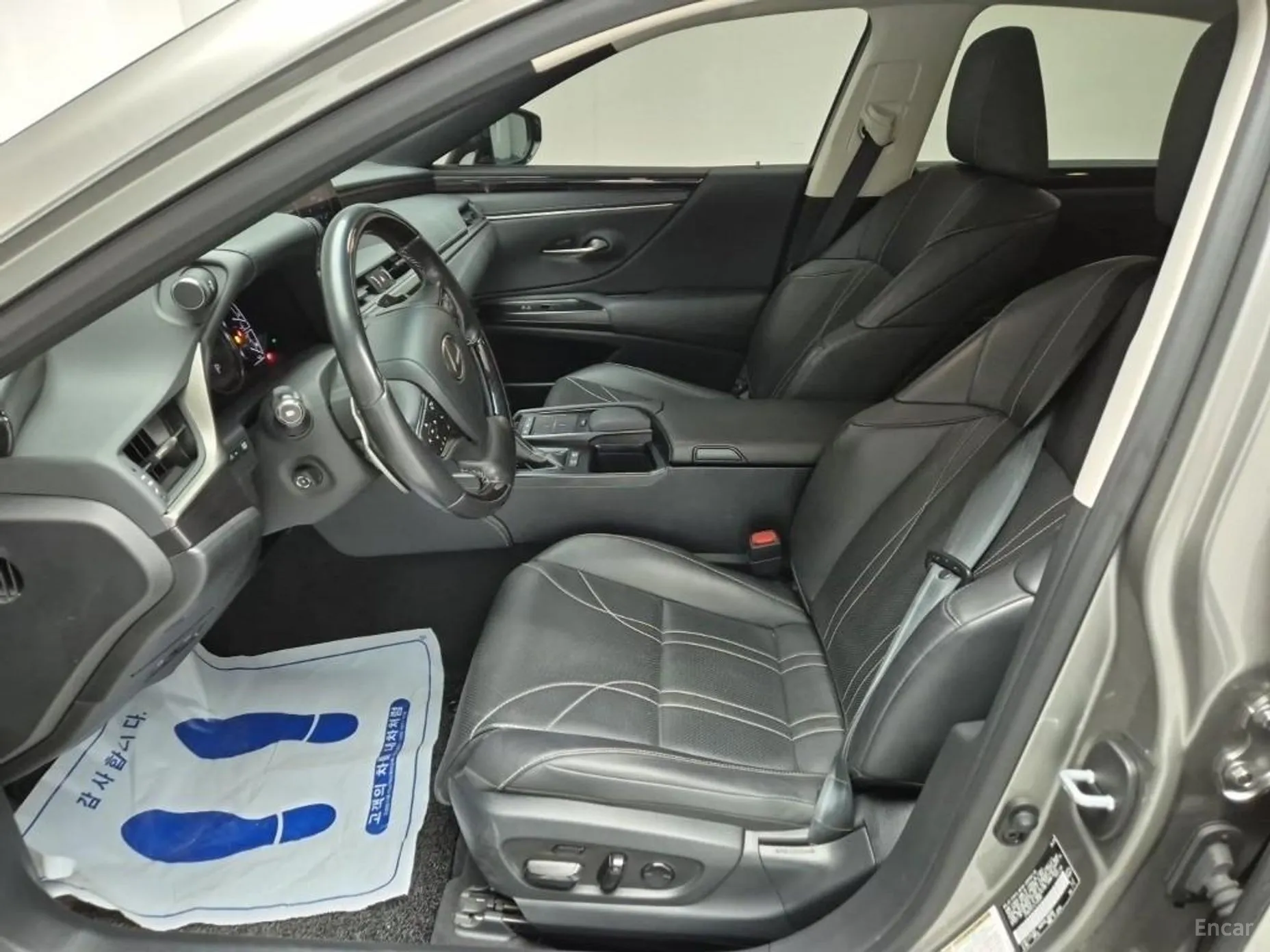 Lexus ES300h 7th Generation превью 11