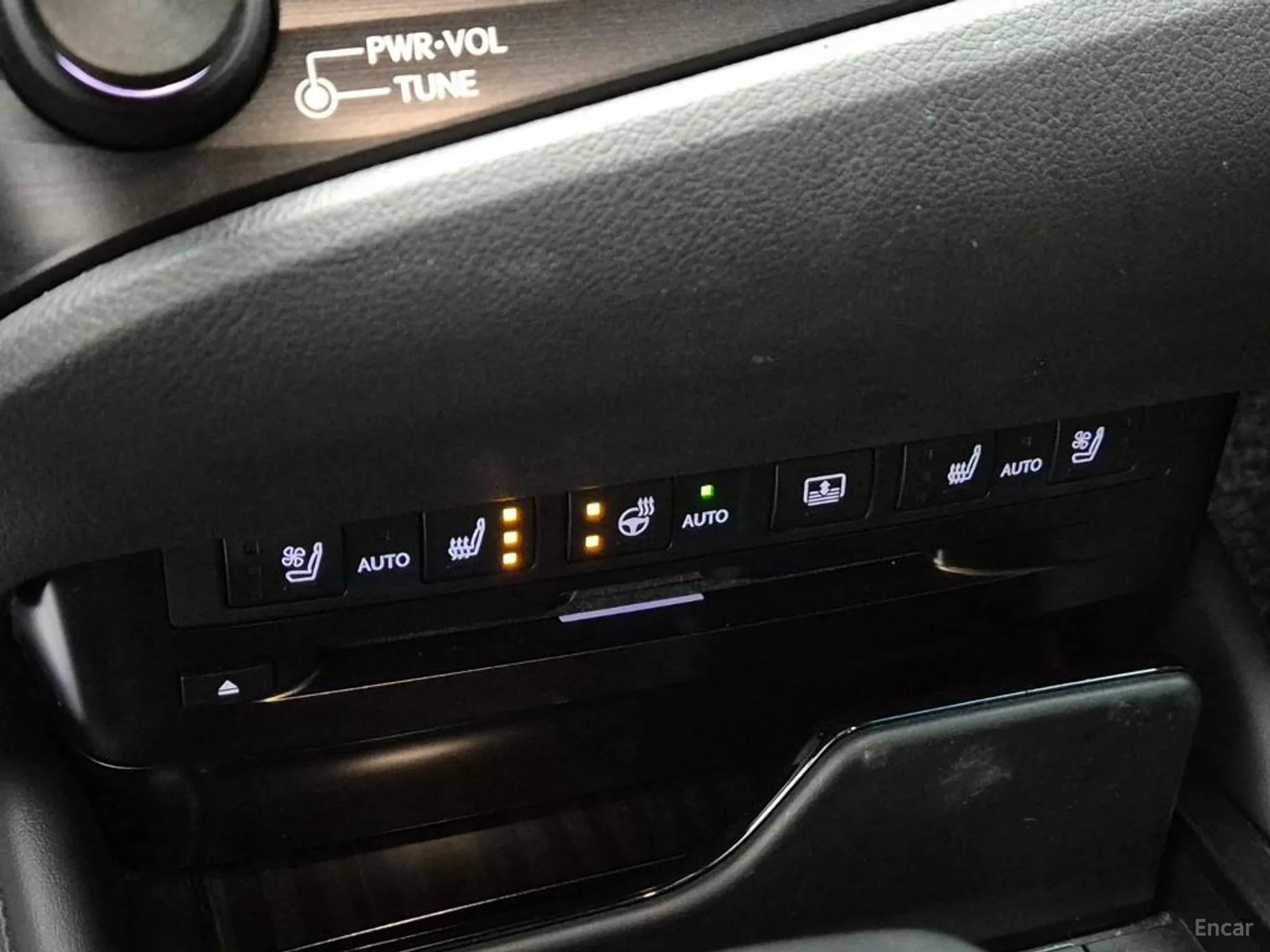 Lexus ES300h 7th Generation превью 18
