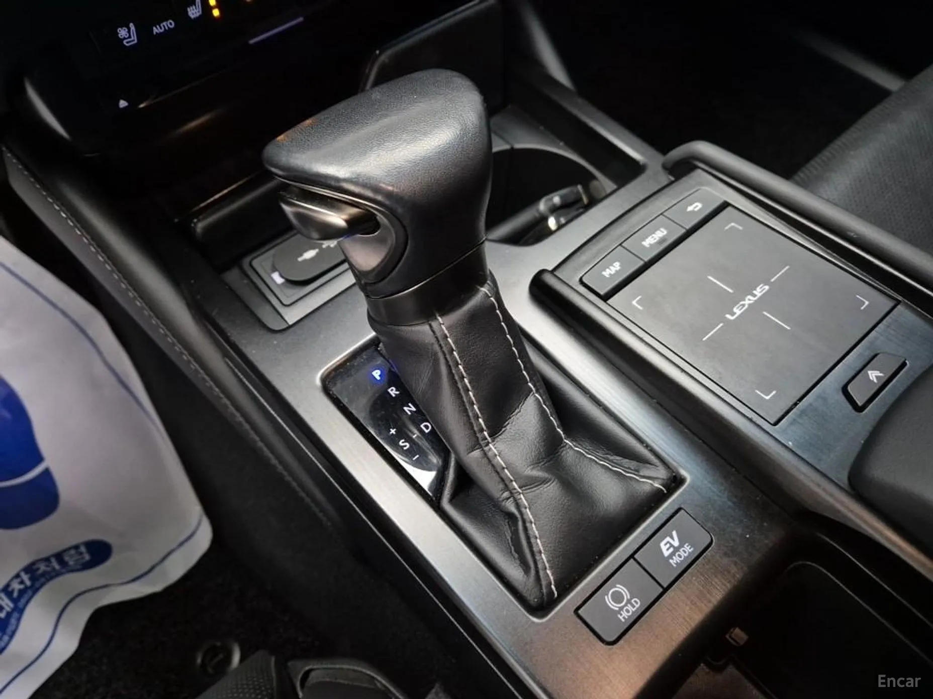 Lexus ES300h 7th Generation превью 8