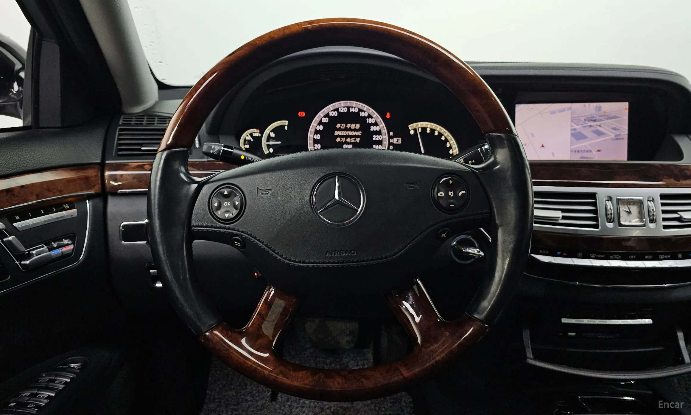 Mercedes Benz S-Class W221 превью 14