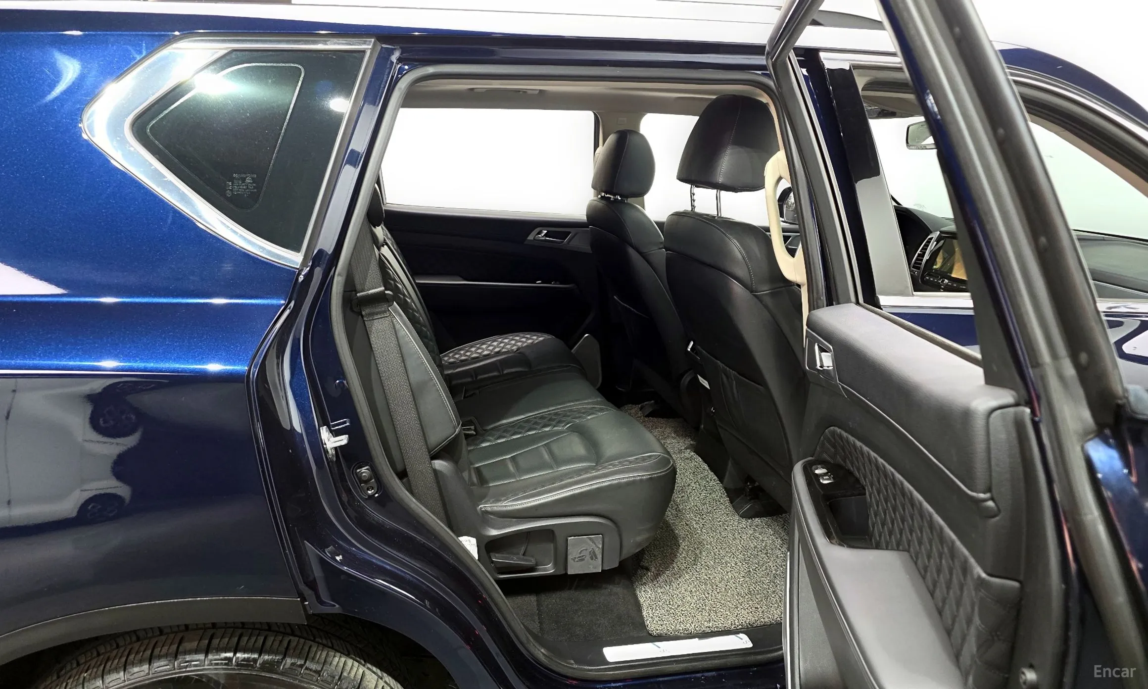 KG Mobility (SsangYong) Rexton превью 12