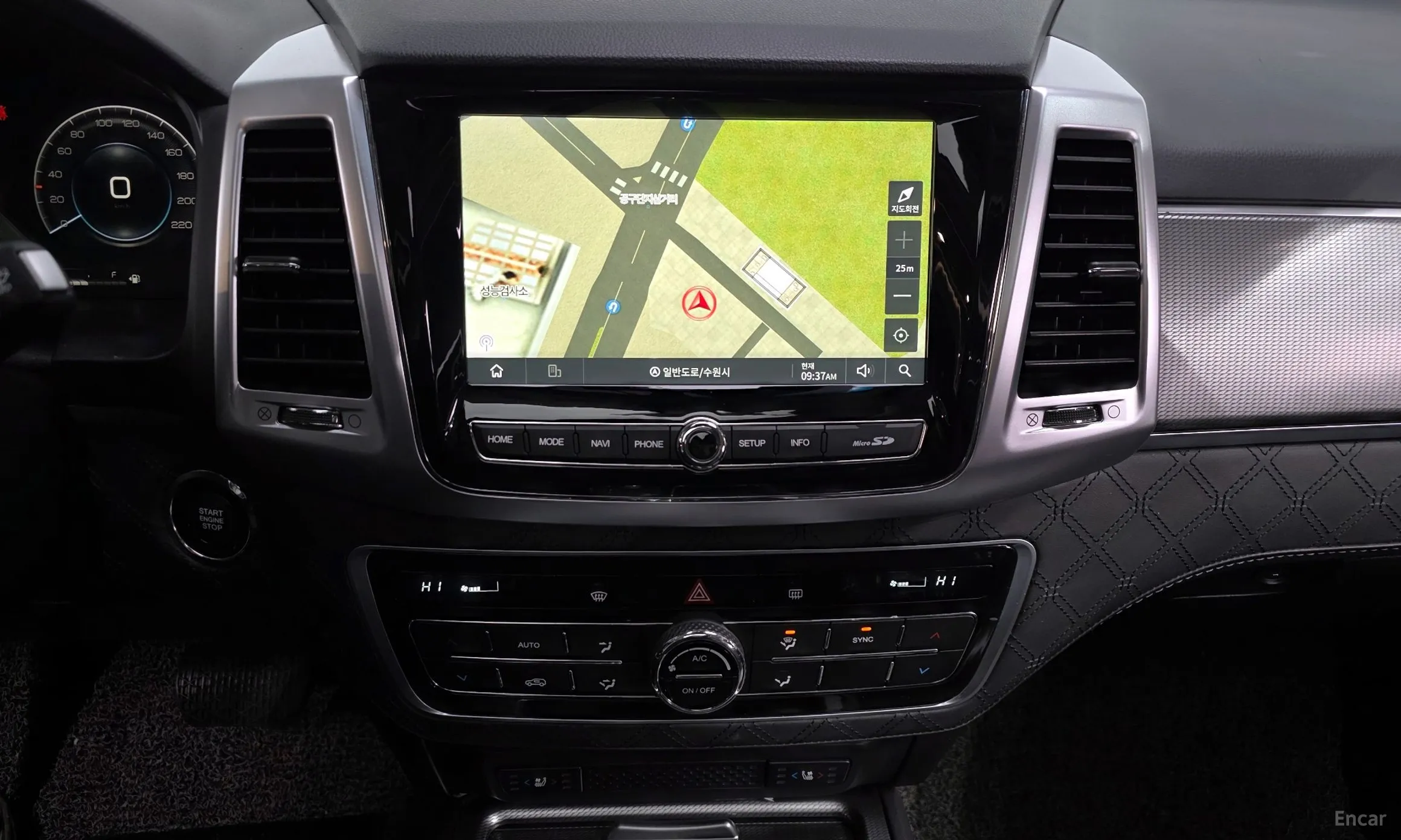 KG Mobility (SsangYong) Rexton превью 14