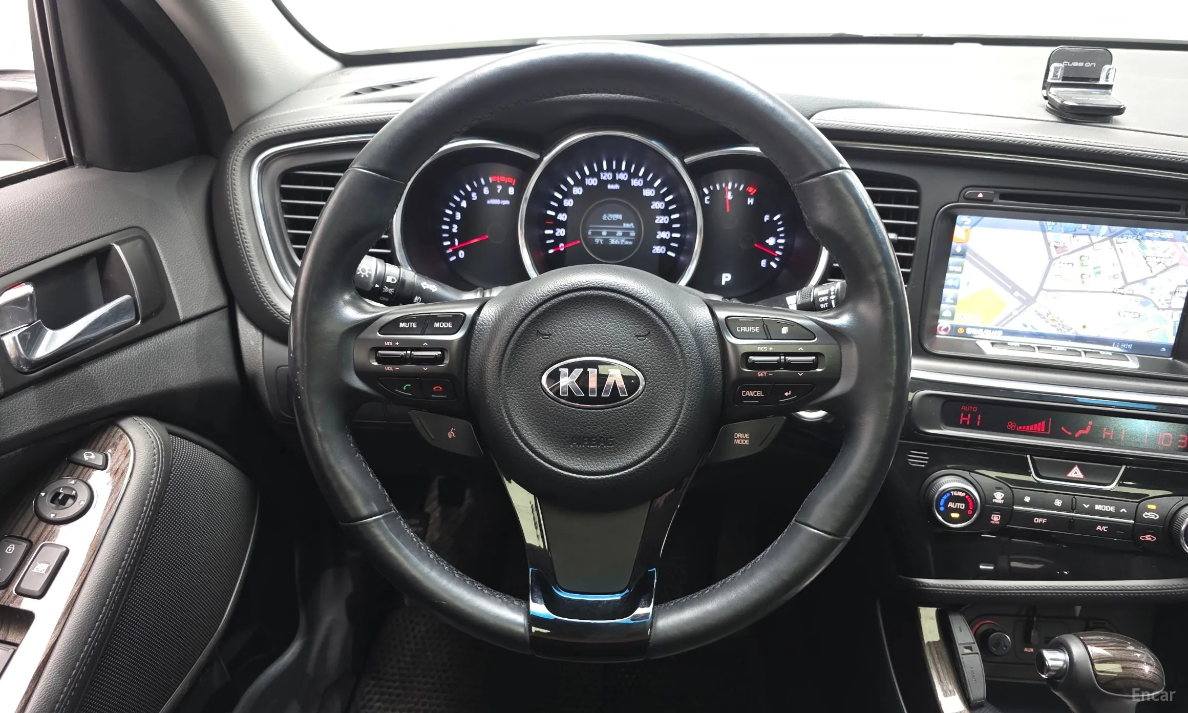 Kia K5 превью 14