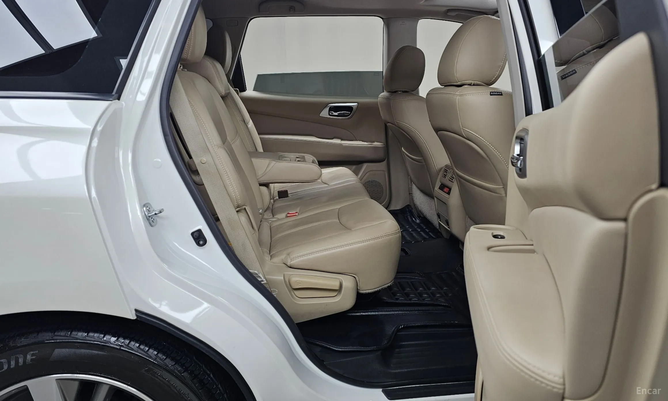 Nissan Pathfinder Gen 4 превью 12