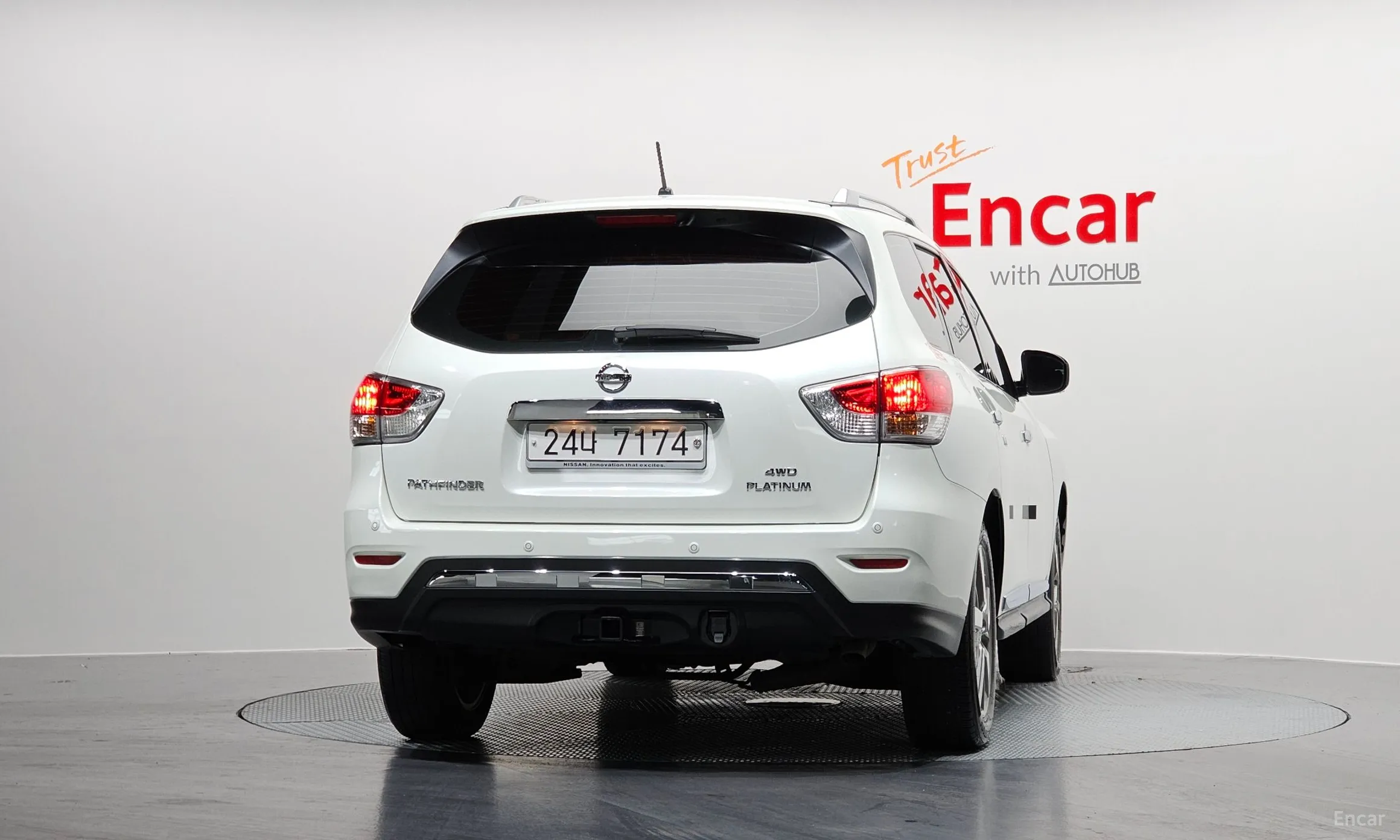 Nissan Pathfinder Gen 4 превью 4
