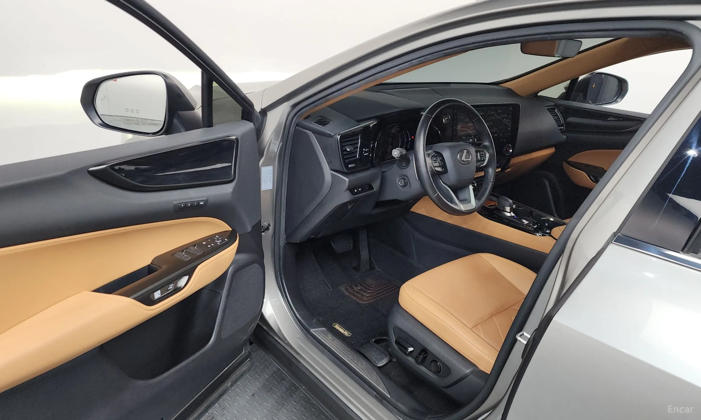 Lexus NX350h Gen 2 превью 10