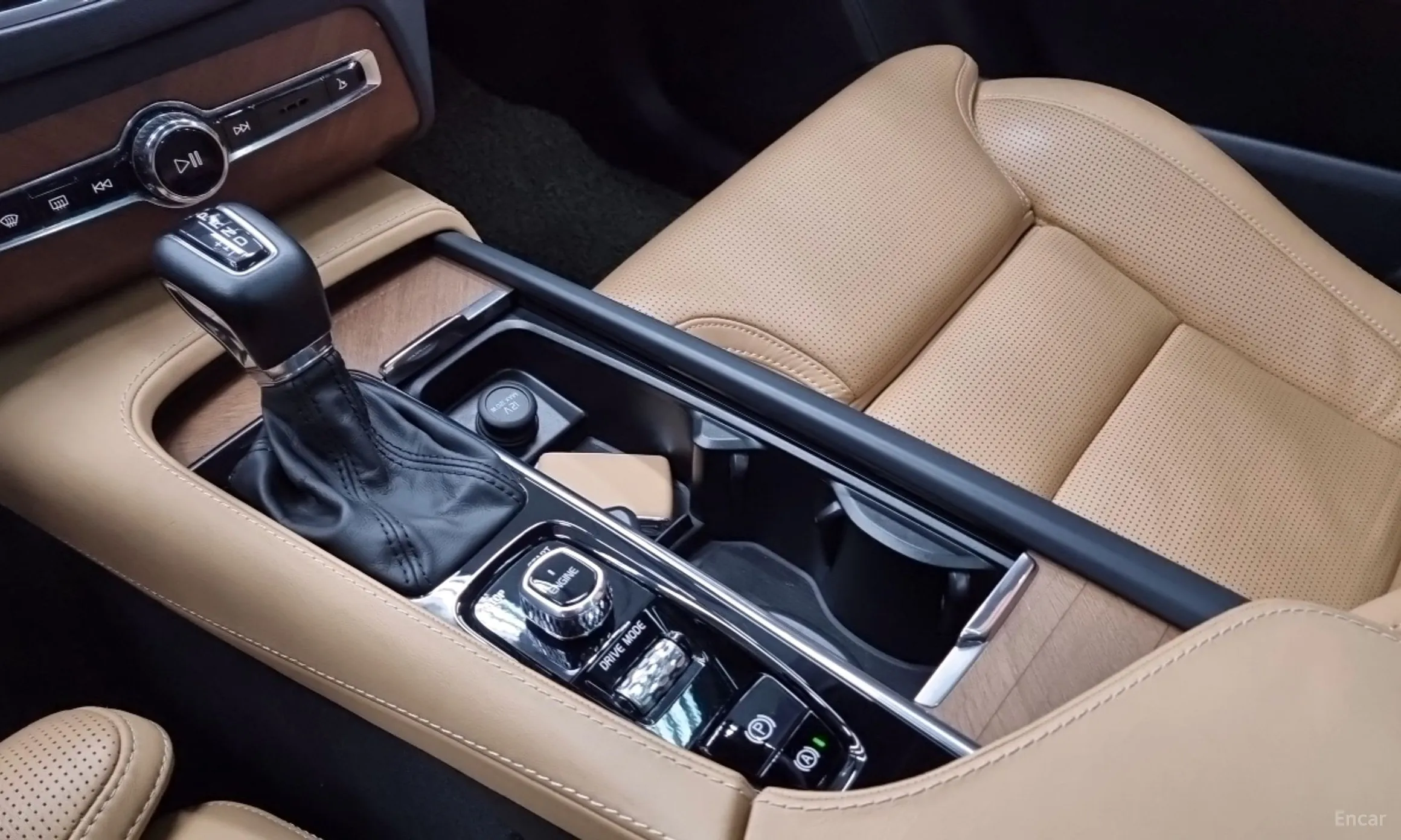 Volvo XC90 Gen 2 превью 9