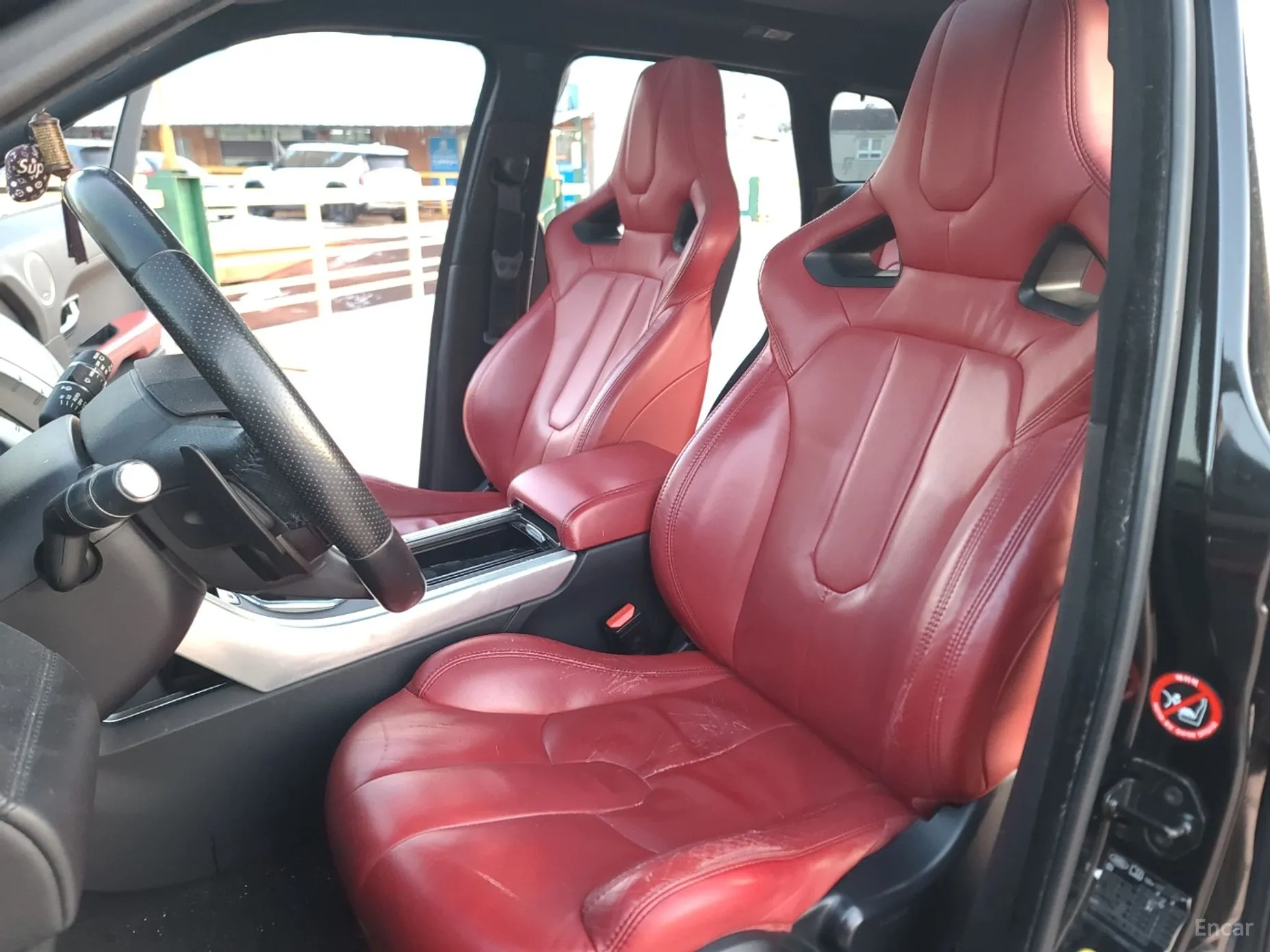 Land Rover Range Rover Evoque превью 10