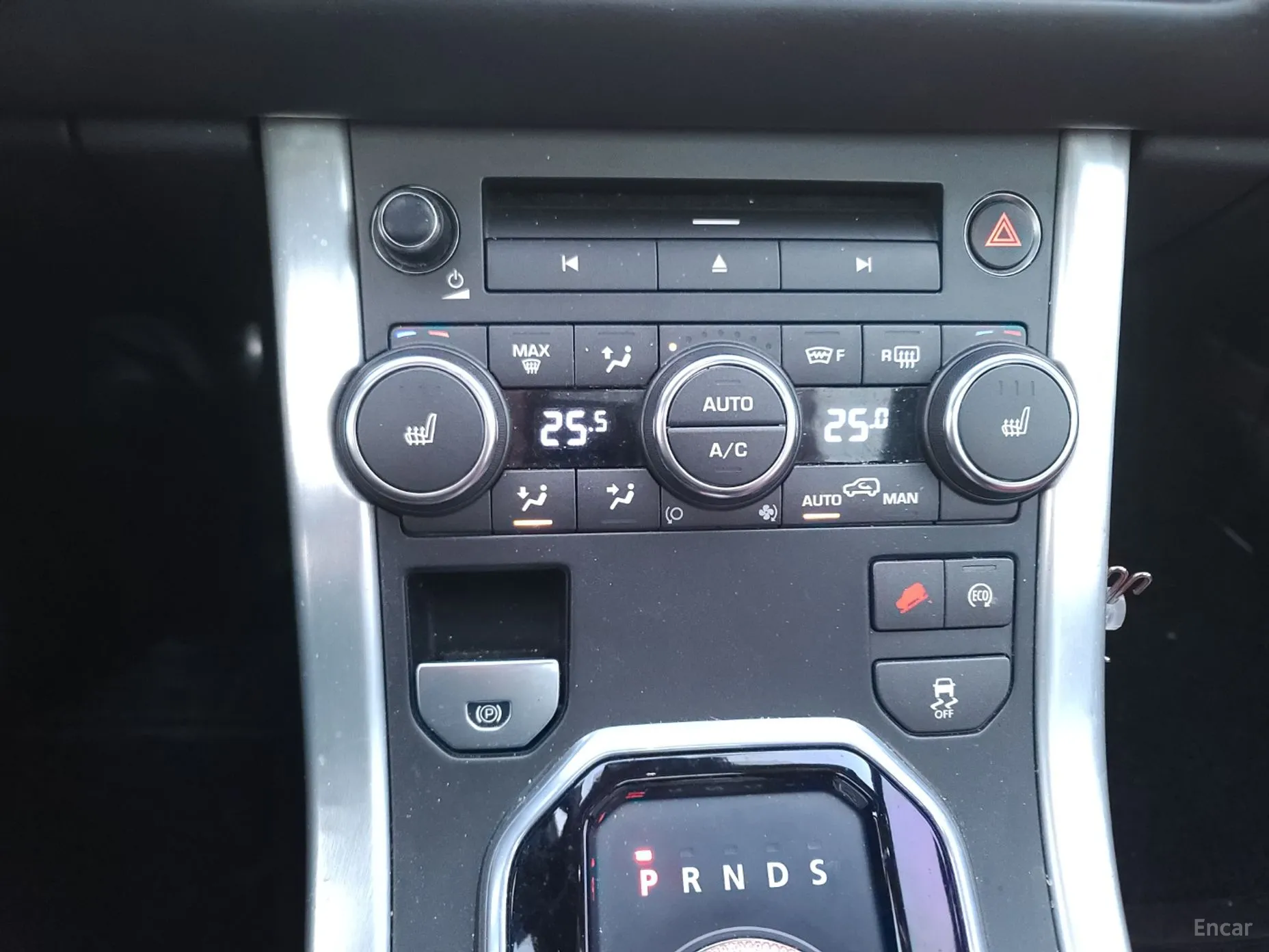 Land Rover Range Rover Evoque превью 15