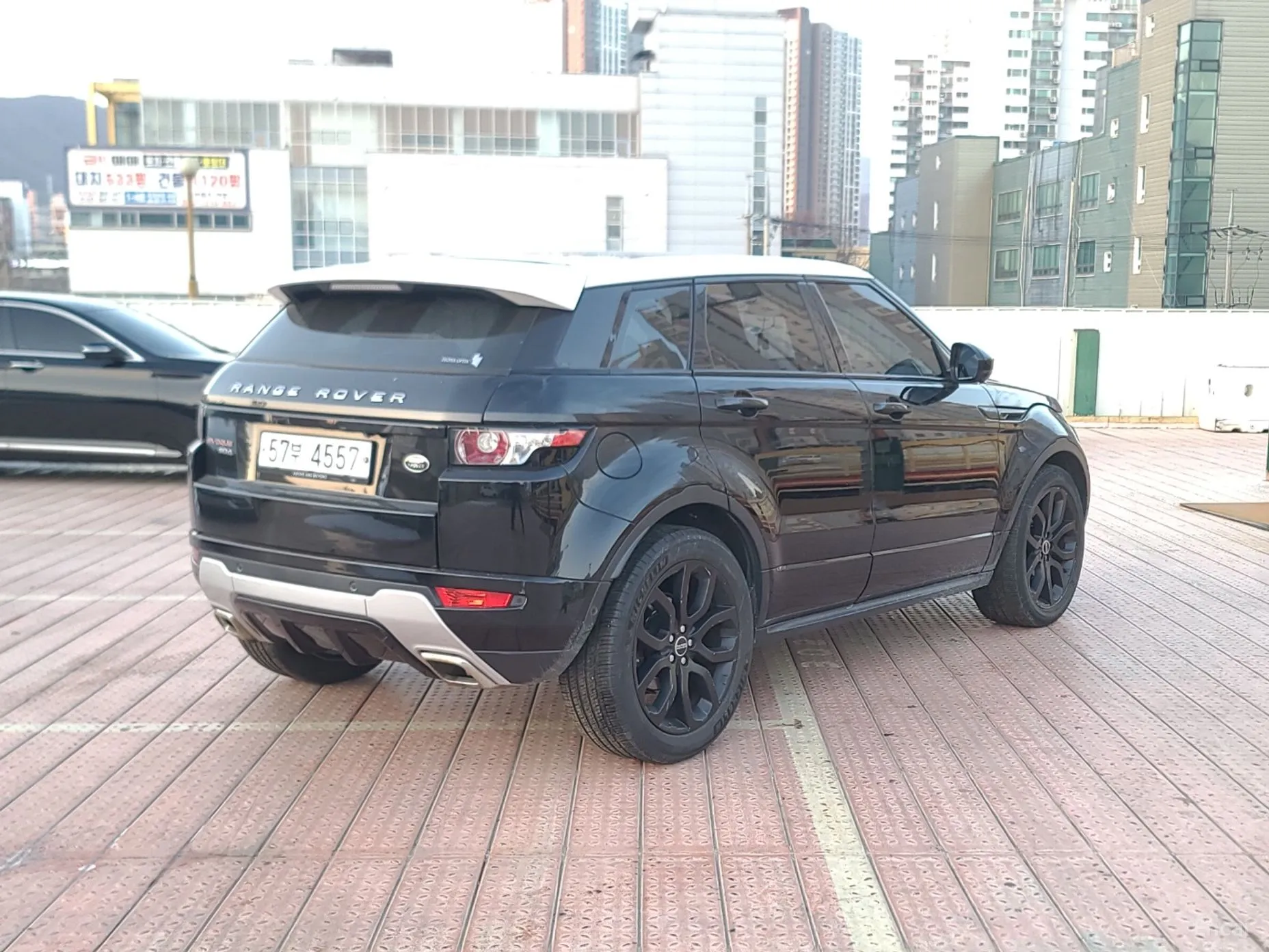Land Rover Range Rover Evoque превью 4
