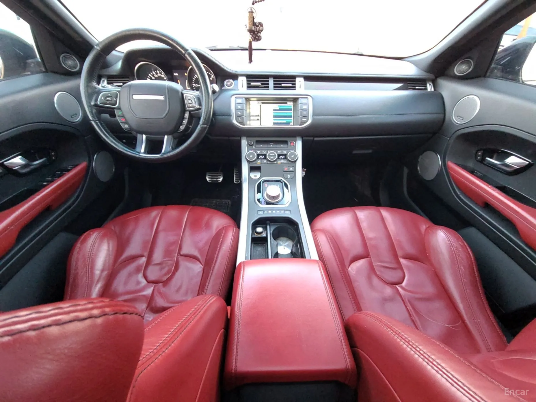 Land Rover Range Rover Evoque превью 9