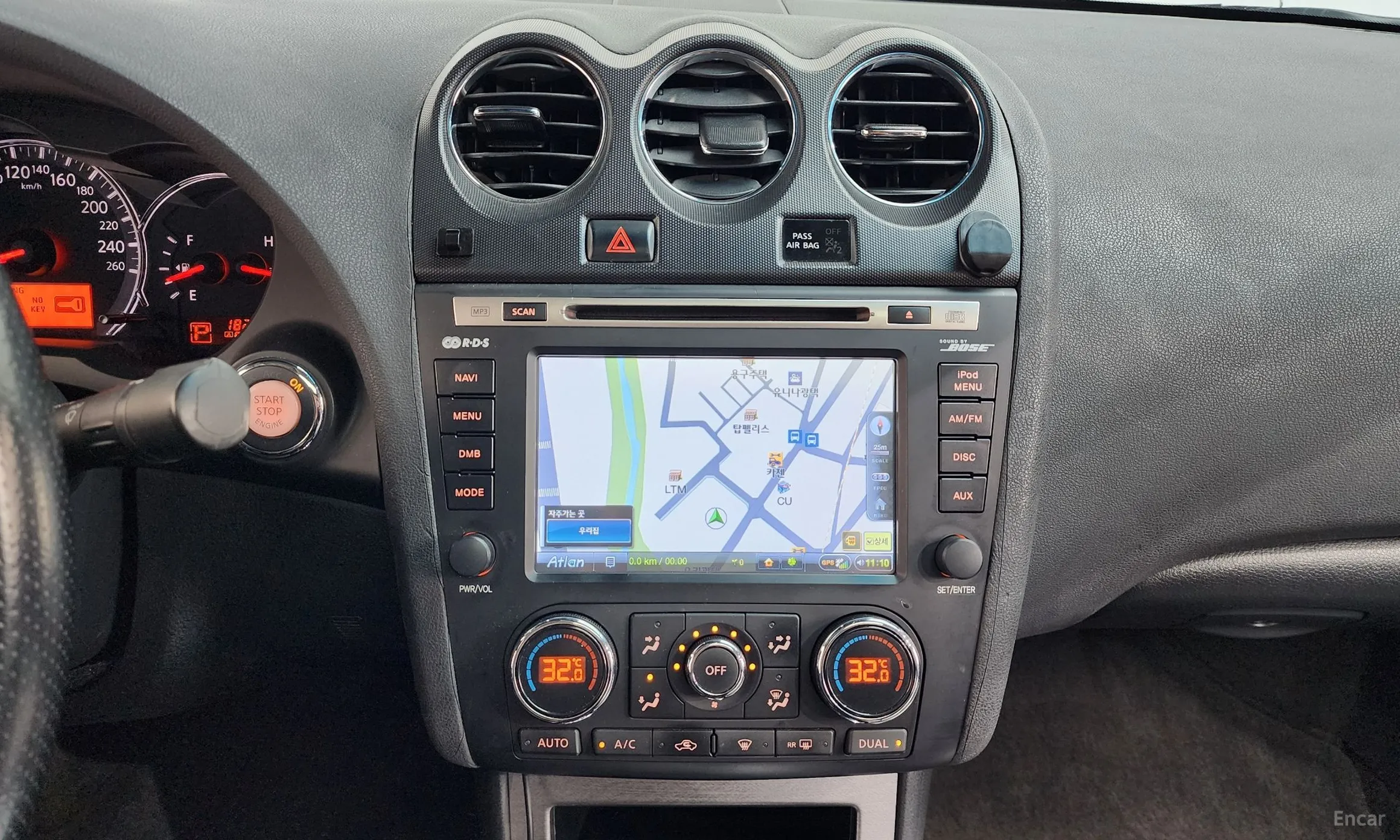 Nissan Altima превью 14