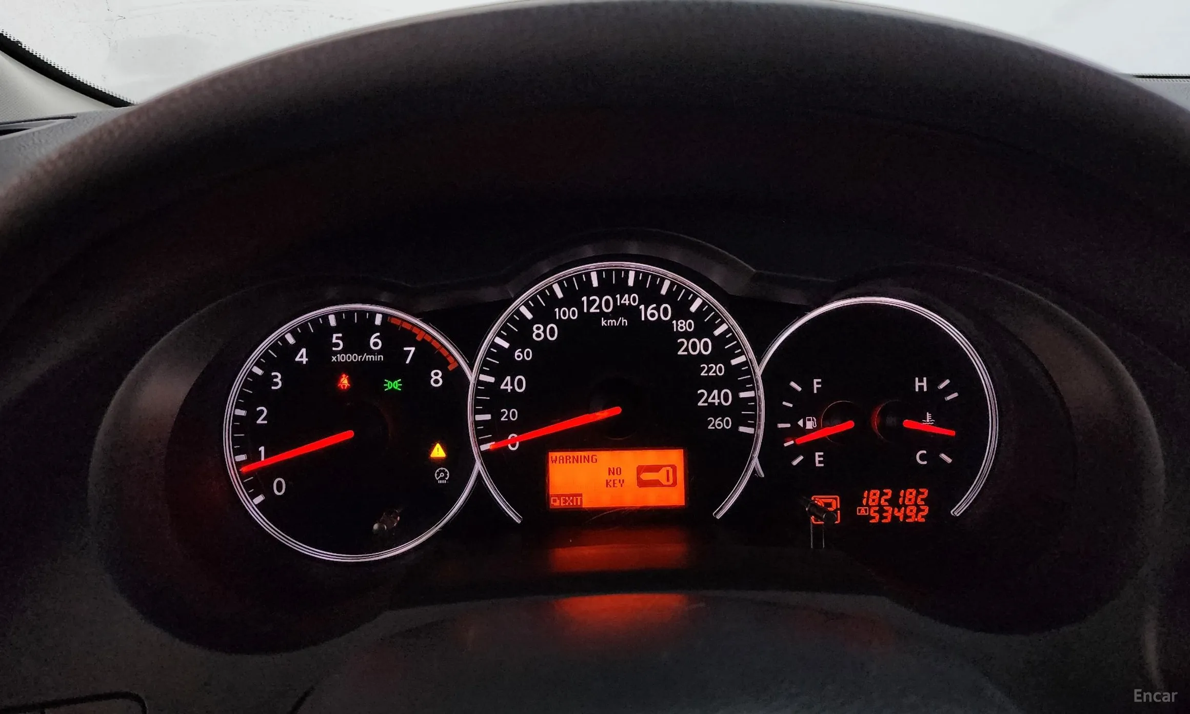 Nissan Altima превью 8