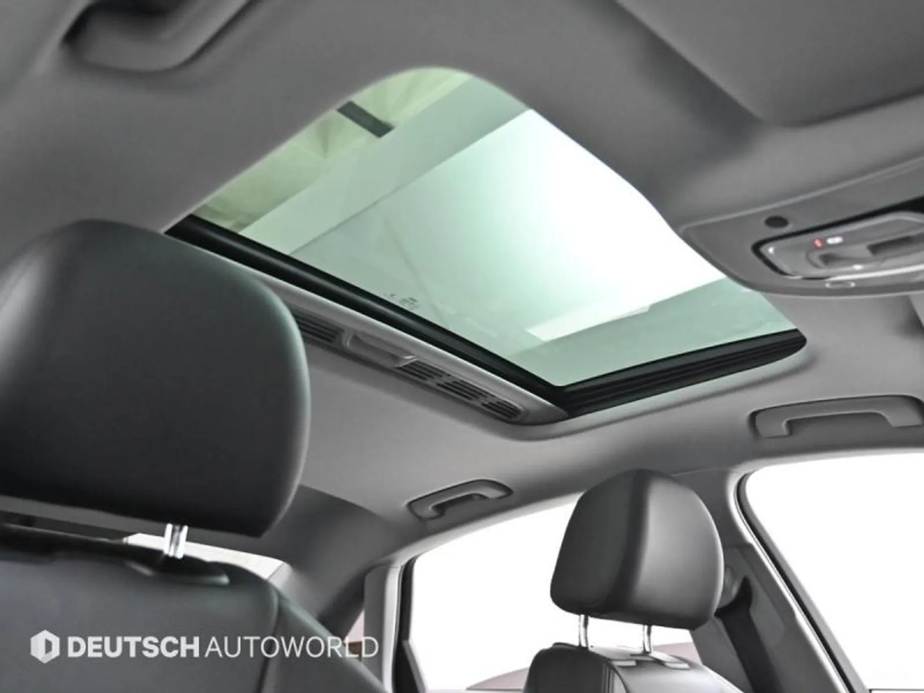 Audi A4 (B9) превью 18