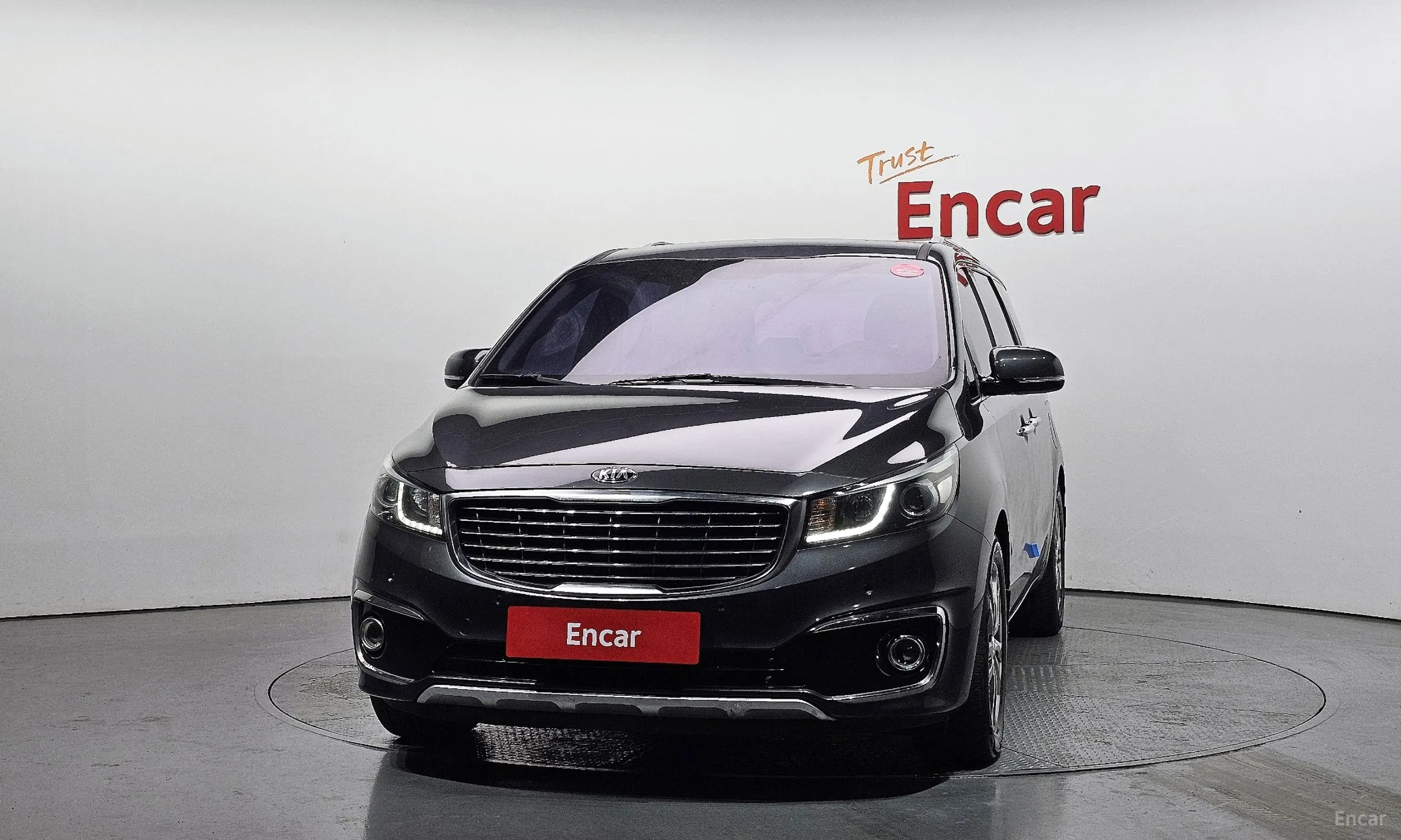 Kia Carnival превью 3