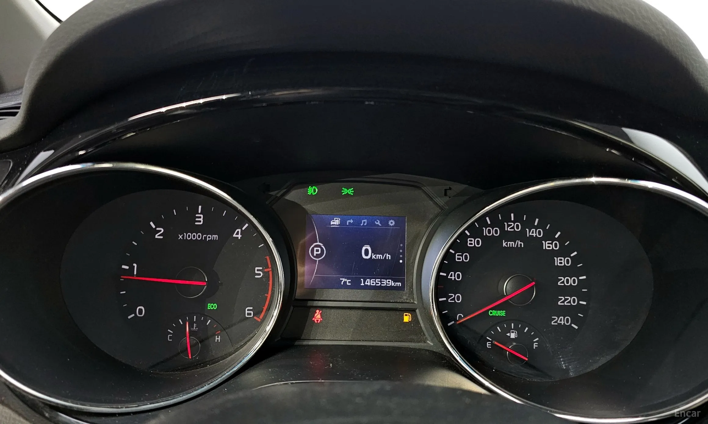 Kia Carnival превью 8