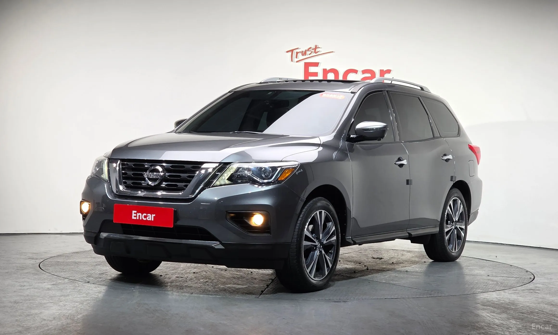 Nissan Pathfinder Gen 4