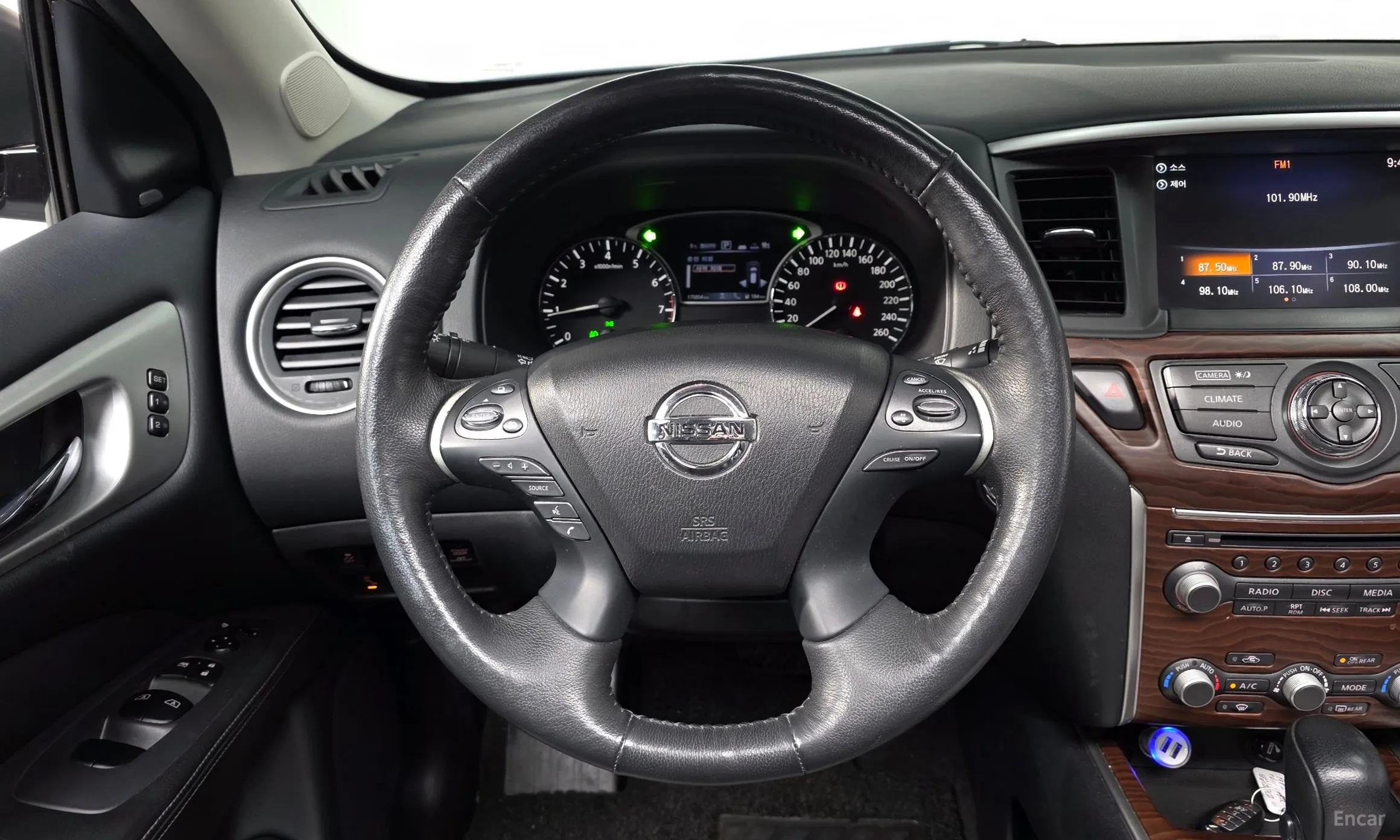Nissan Pathfinder Gen 4 превью 13