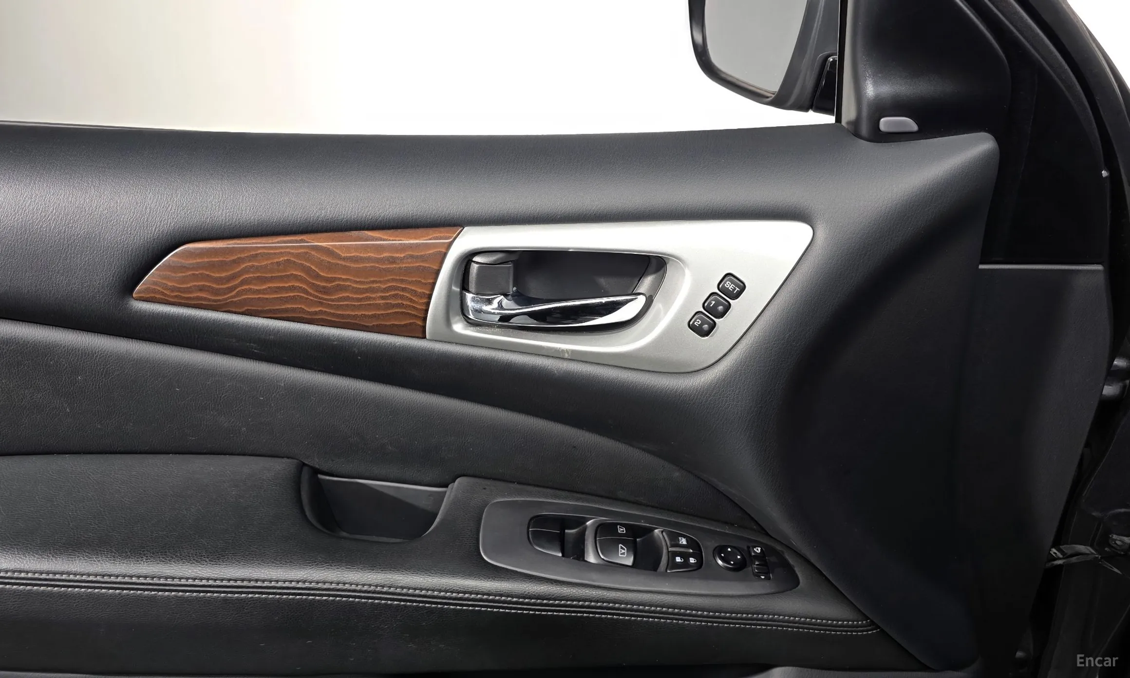 Nissan Pathfinder Gen 4 превью 17